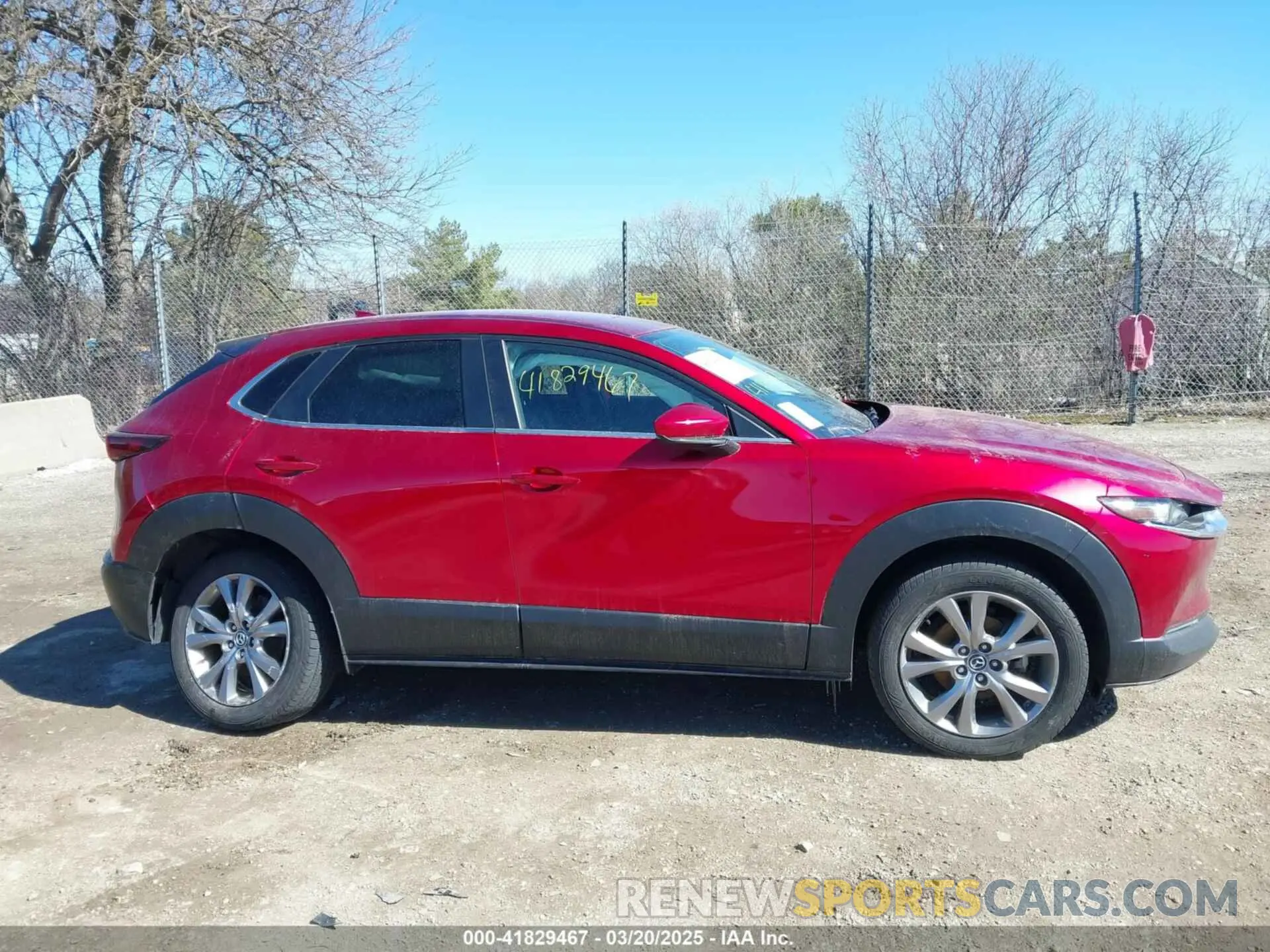 13 Photograph of a damaged car 3MVDMBDL4LM109695 MAZDA CX-30 2020