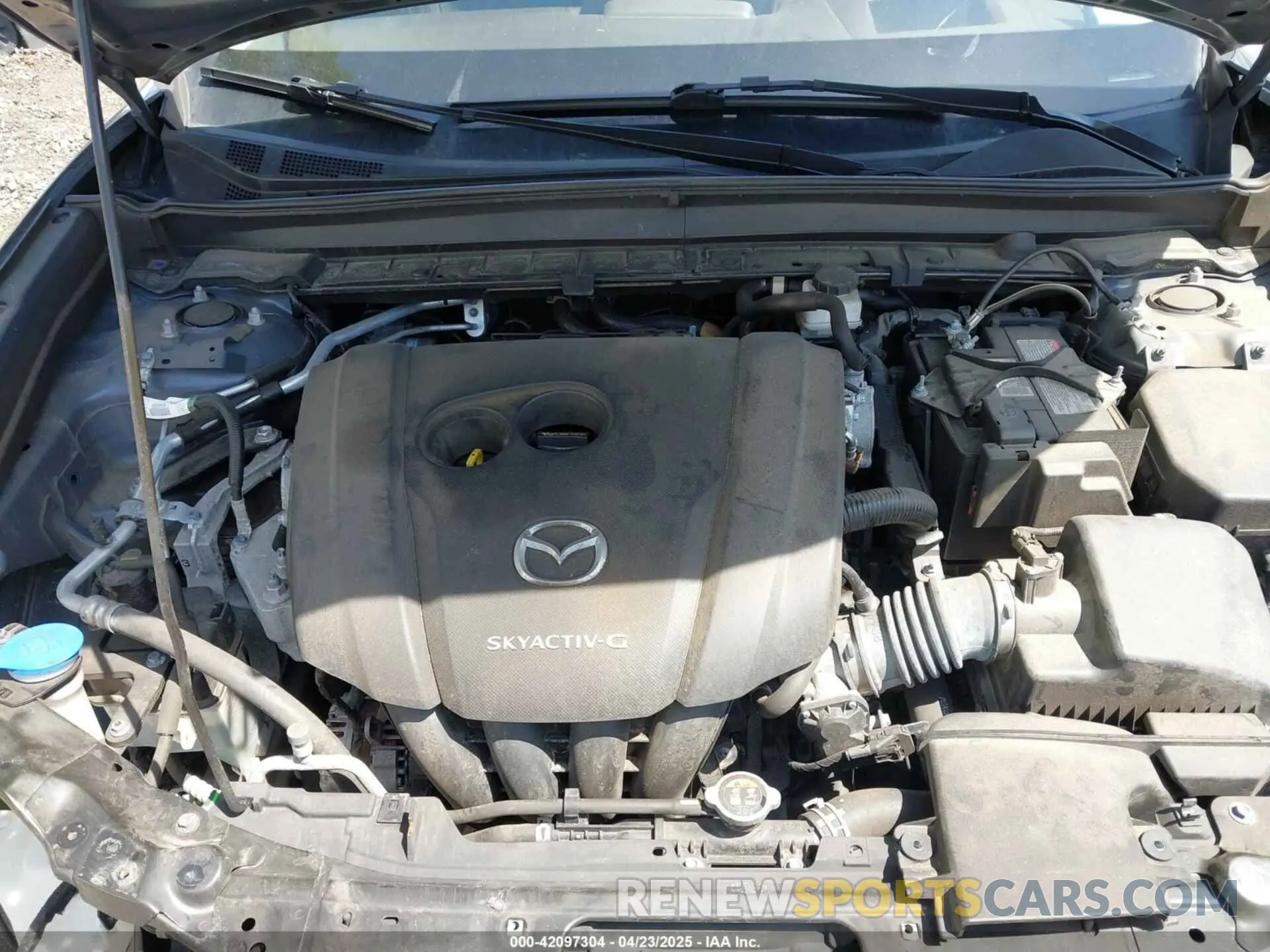 10 Photograph of a damaged car 3MVDMBEM1LM110777 MAZDA CX-30 2020