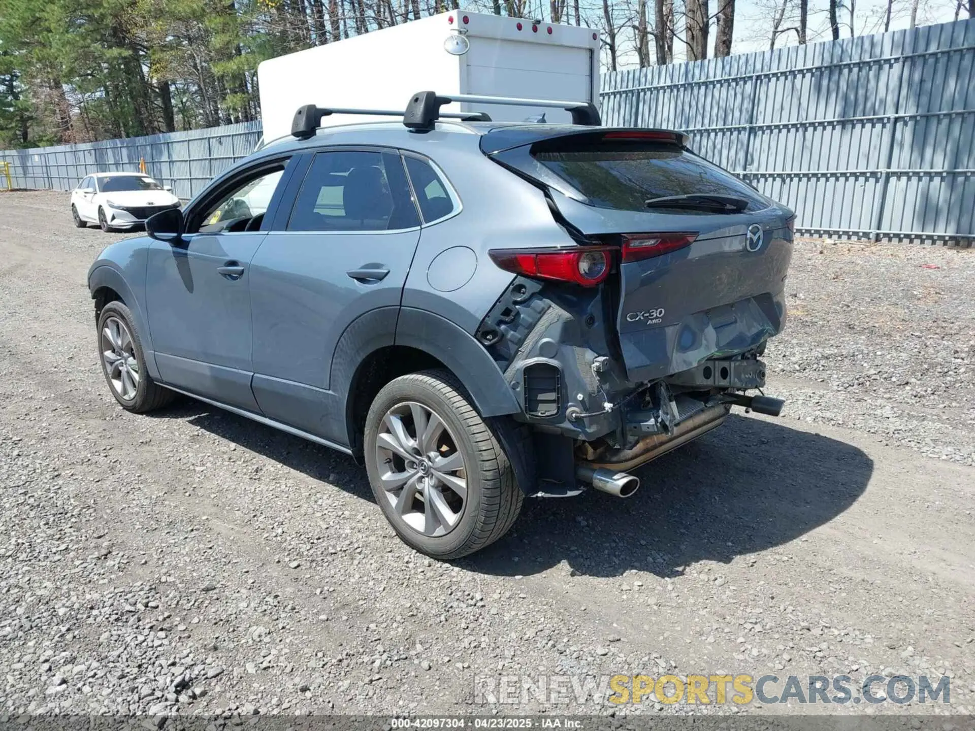 3 Photograph of a damaged car 3MVDMBEM1LM110777 MAZDA CX-30 2020