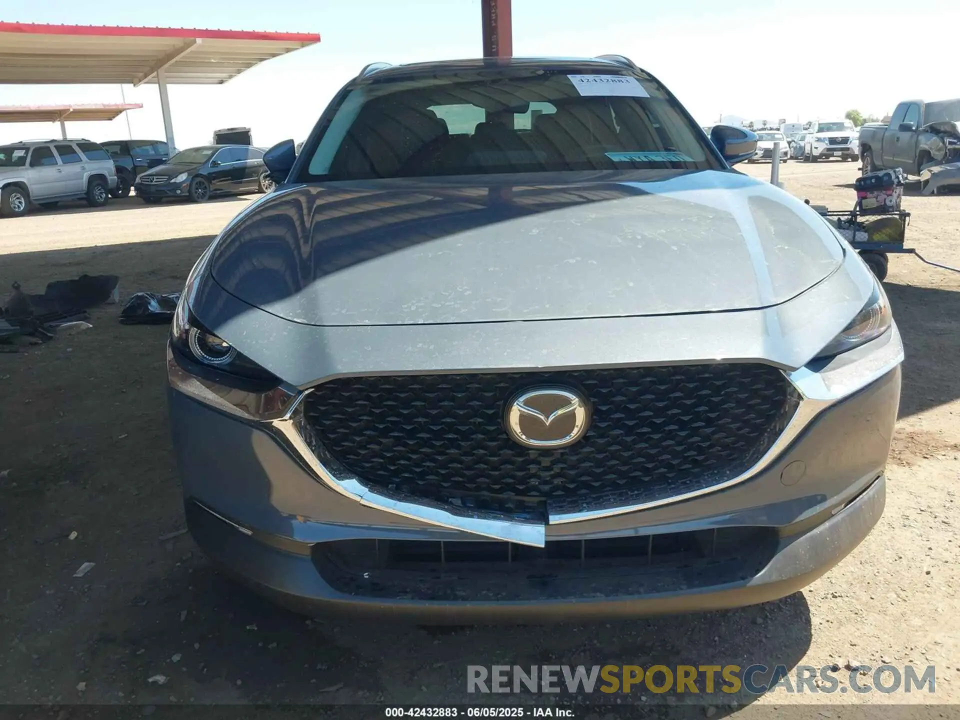 6 Photograph of a damaged car 3MVDMBEM5LM139909 MAZDA CX-30 2020