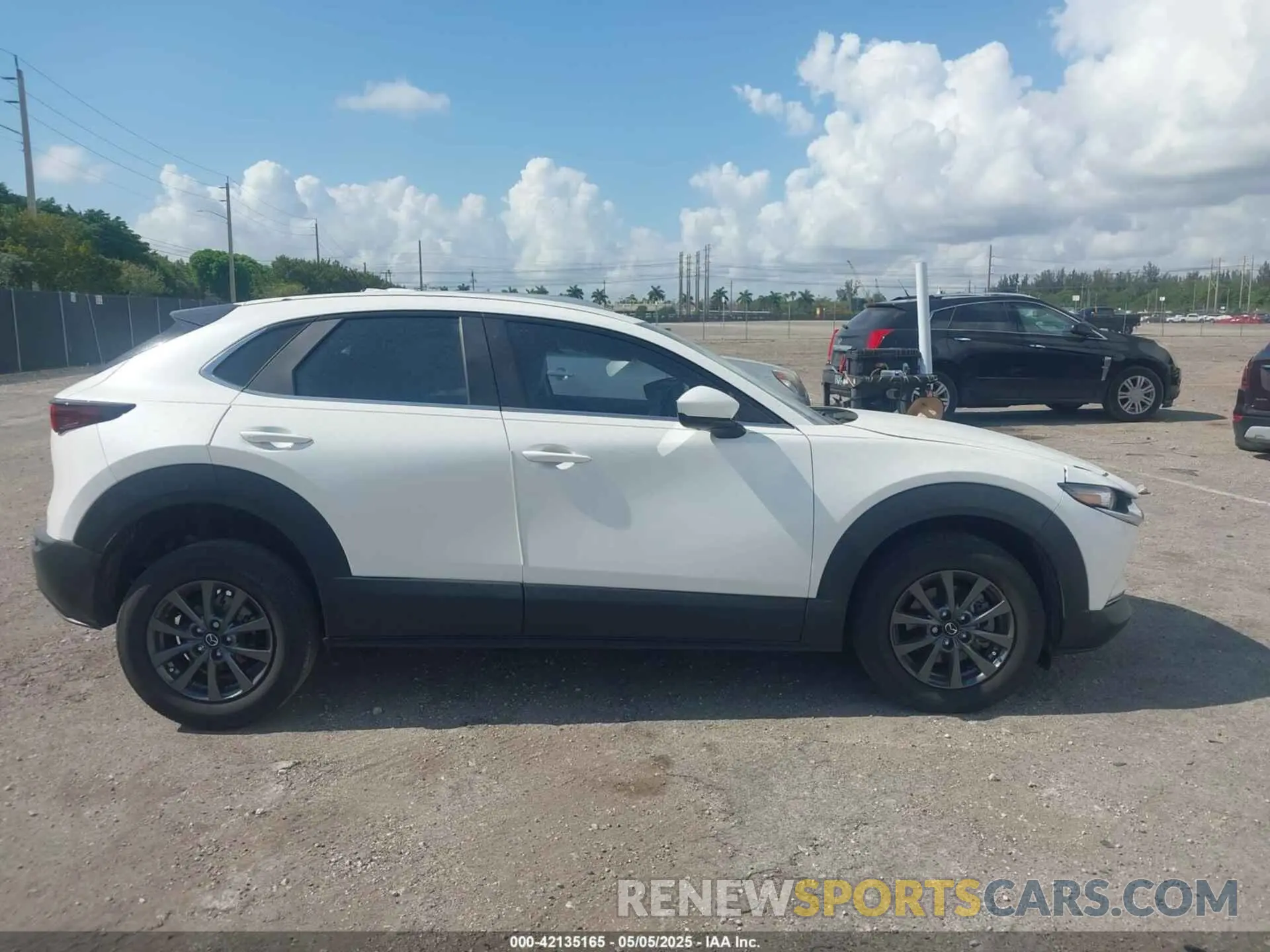 13 Photograph of a damaged car 3MVDMAAL0MM272716 MAZDA CX-30 2021