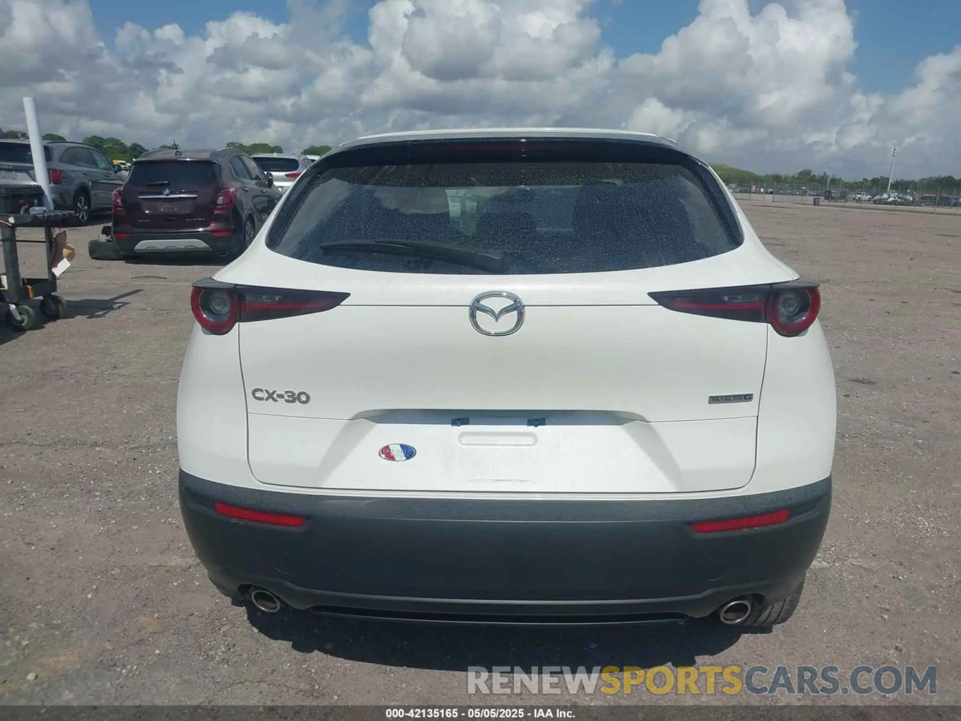 16 Photograph of a damaged car 3MVDMAAL0MM272716 MAZDA CX-30 2021