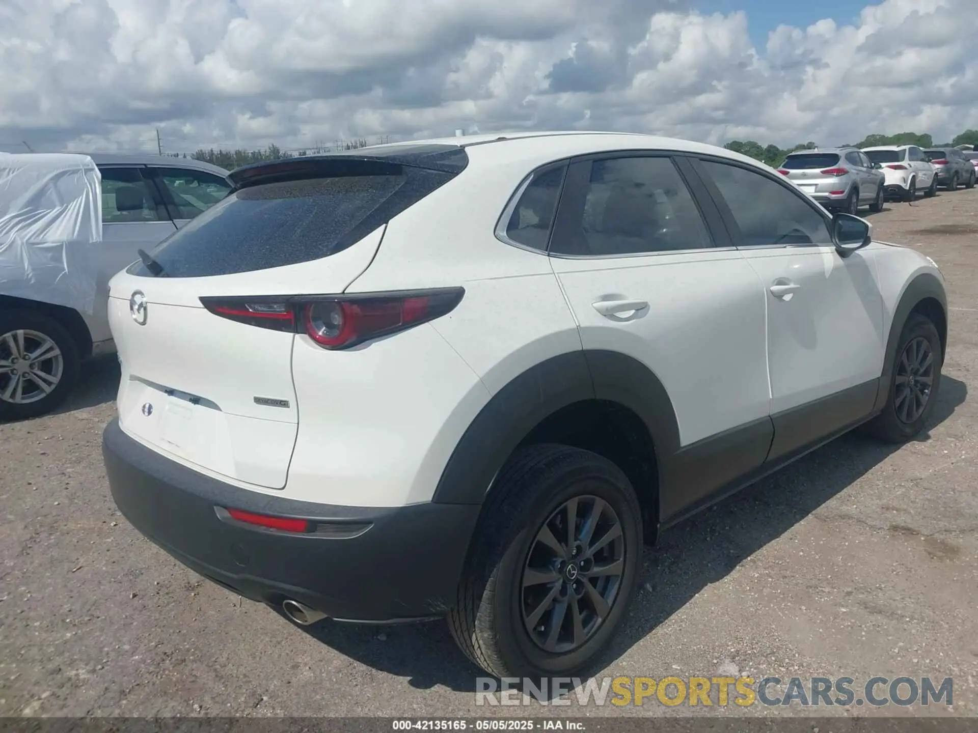 4 Photograph of a damaged car 3MVDMAAL0MM272716 MAZDA CX-30 2021