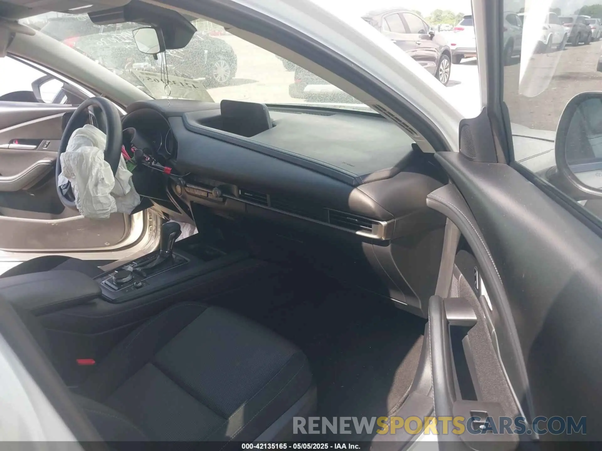 5 Photograph of a damaged car 3MVDMAAL0MM272716 MAZDA CX-30 2021