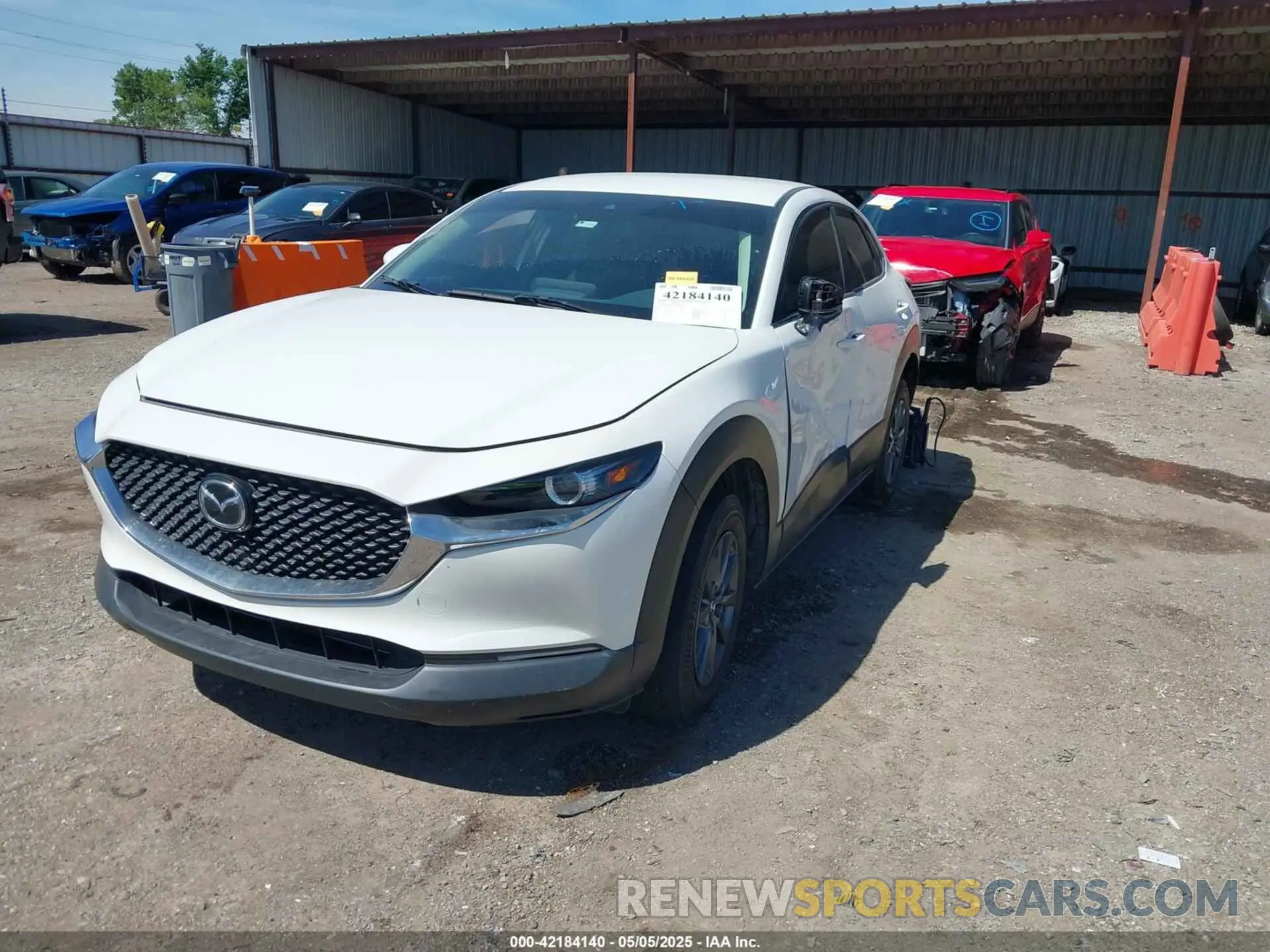 2 Photograph of a damaged car 3MVDMAAL1MM214954 MAZDA CX-30 2021