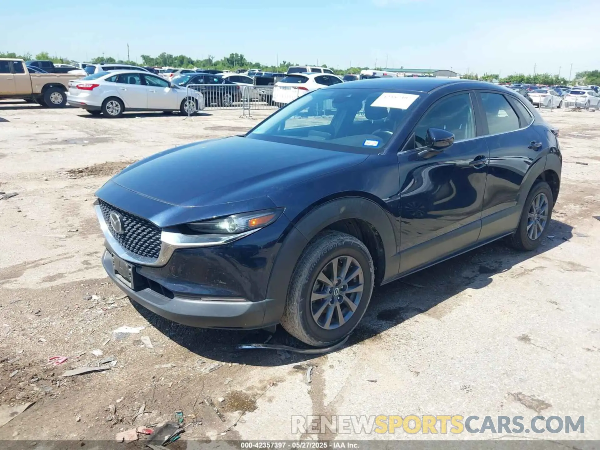 2 Photograph of a damaged car 3MVDMAAL2MM252953 MAZDA CX-30 2021