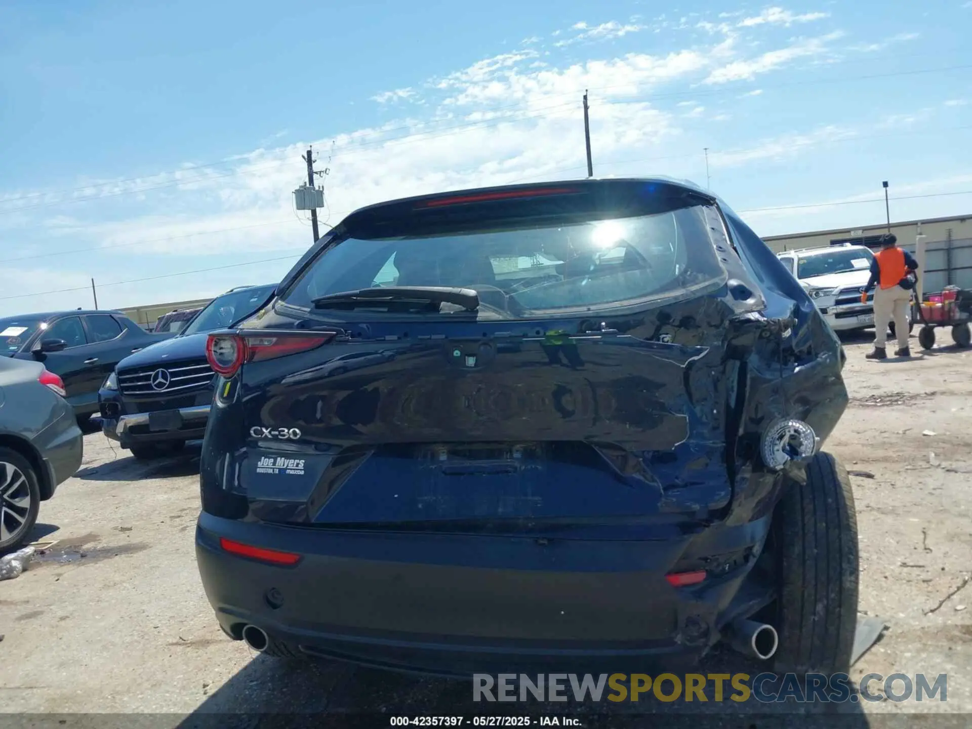 6 Photograph of a damaged car 3MVDMAAL2MM252953 MAZDA CX-30 2021