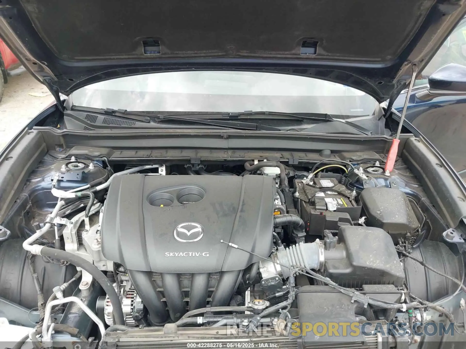 10 Photograph of a damaged car 3MVDMAAL4MM302042 MAZDA CX-30 2021