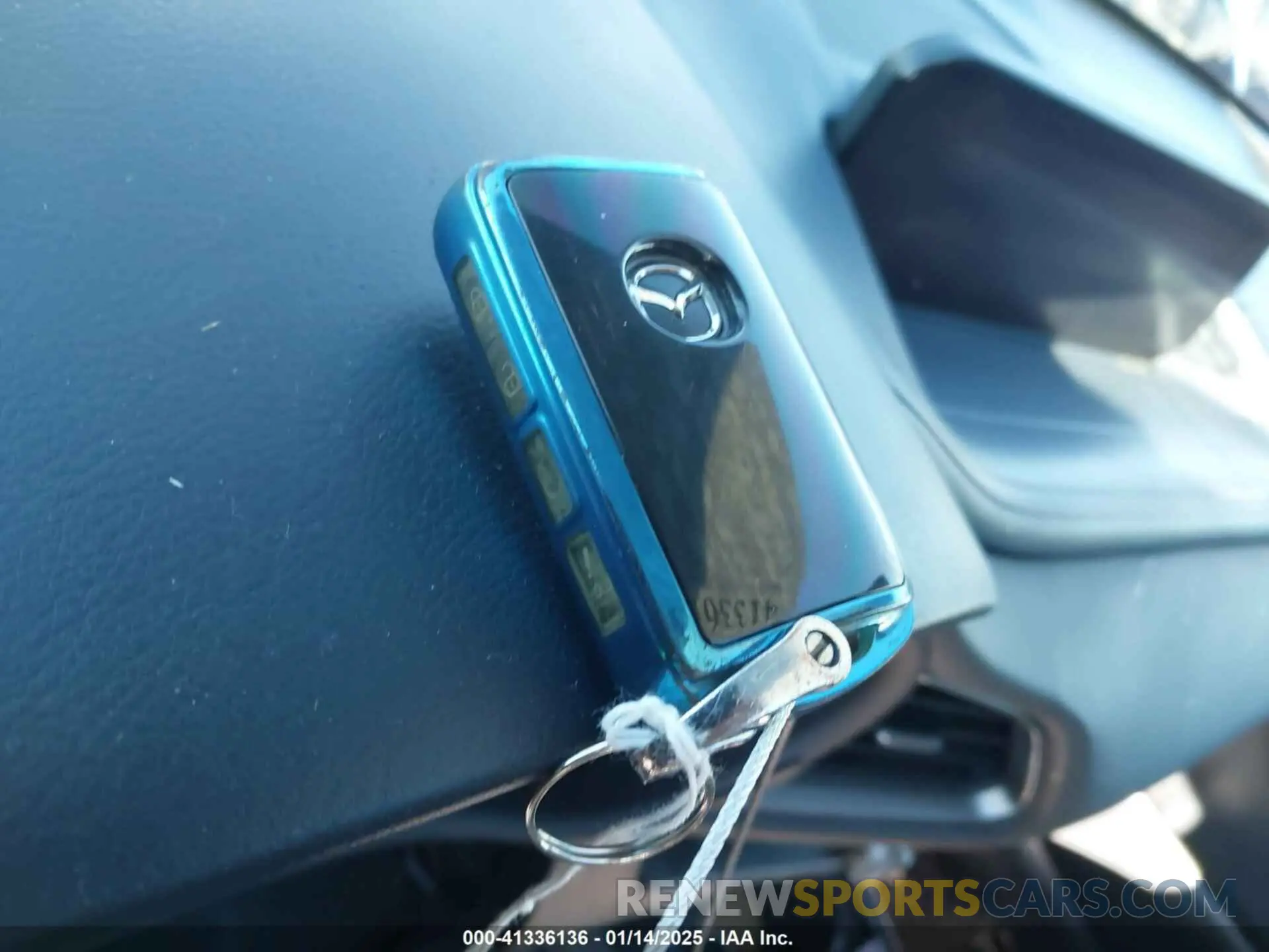 11 Photograph of a damaged car 3MVDMABL0MM220307 MAZDA CX-30 2021