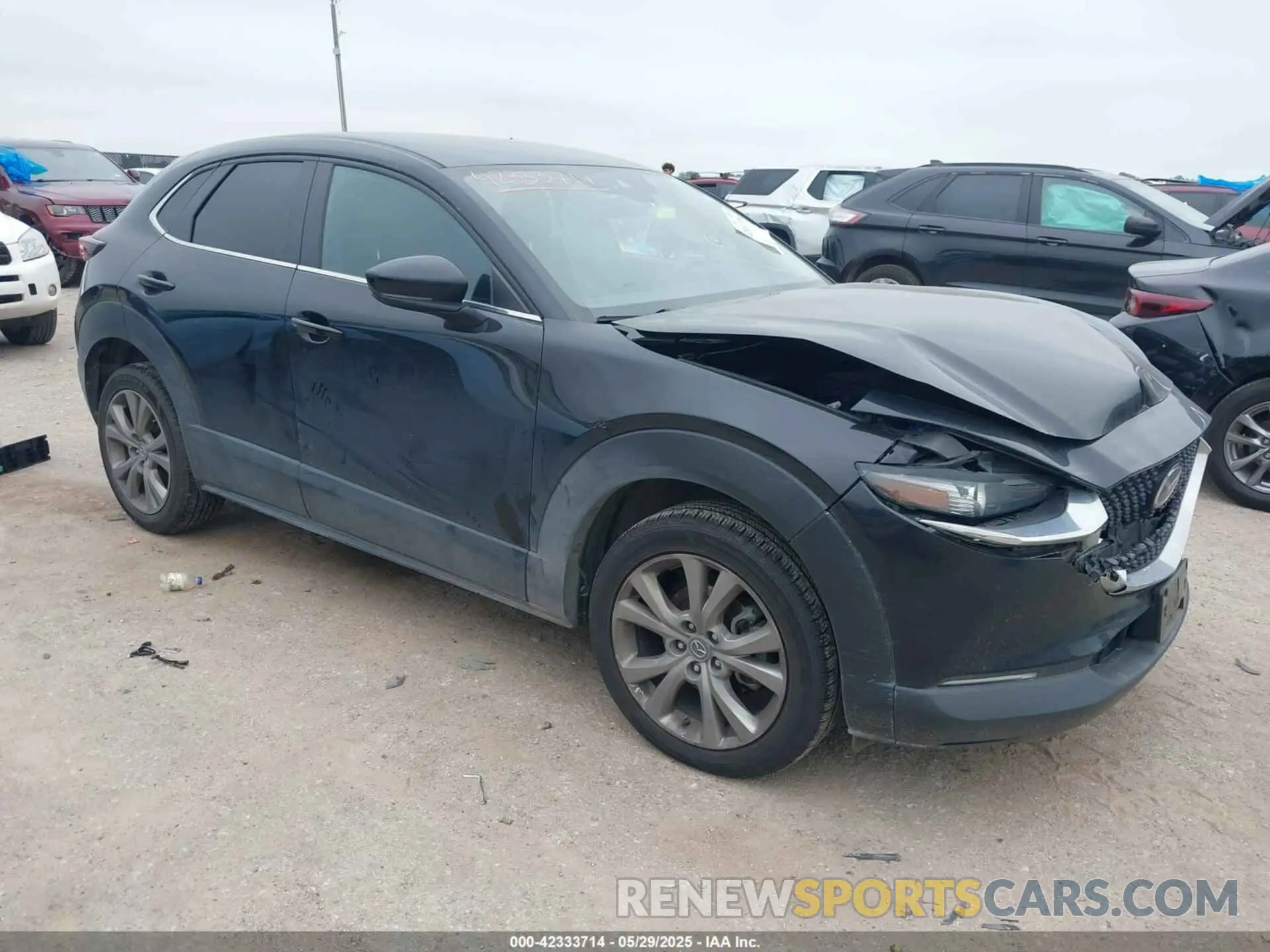 1 Photograph of a damaged car 3MVDMABL0MM261195 MAZDA CX-30 2021