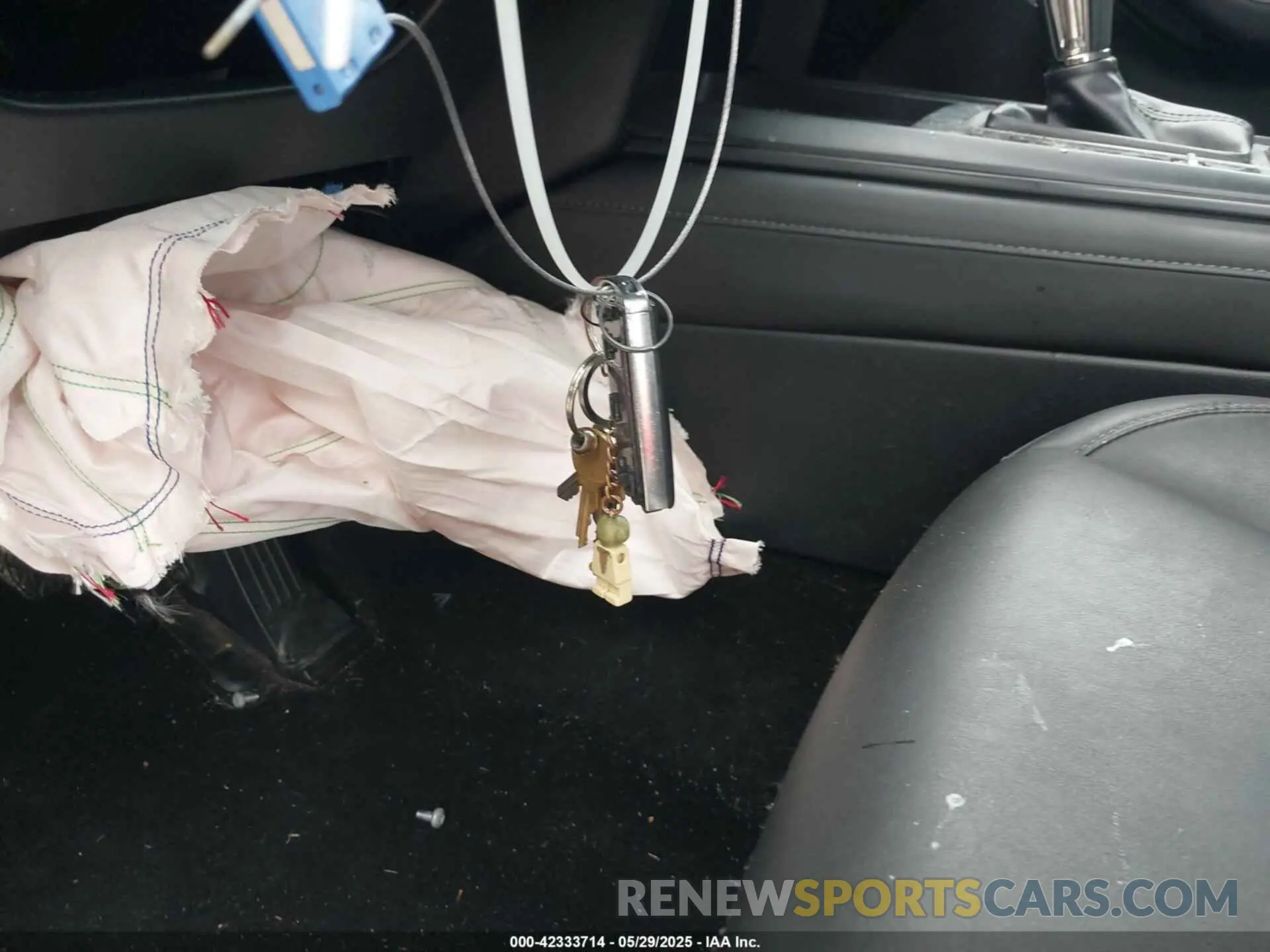 11 Photograph of a damaged car 3MVDMABL0MM261195 MAZDA CX-30 2021