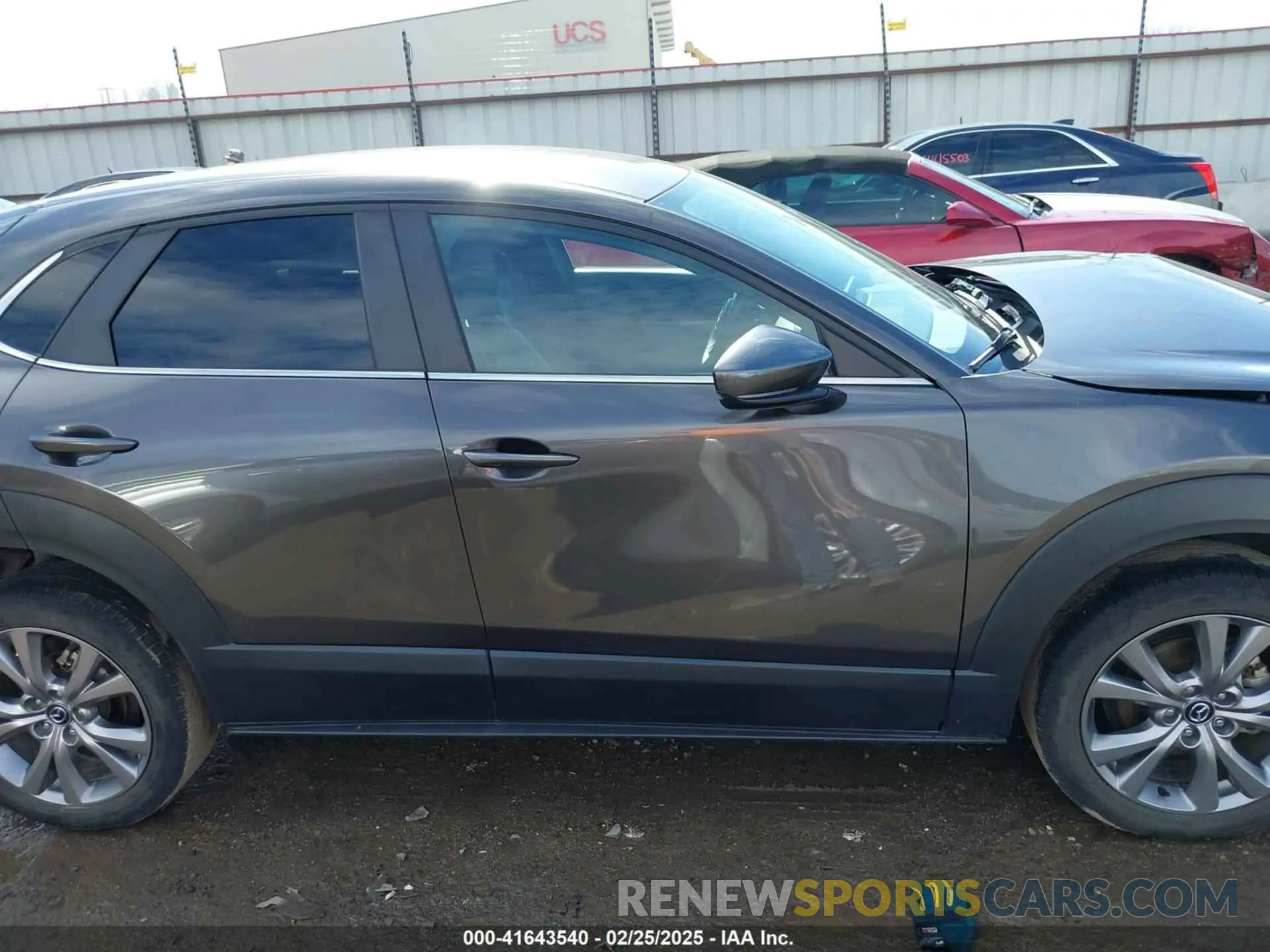 13 Photograph of a damaged car 3MVDMABL2MM220311 MAZDA CX-30 2021