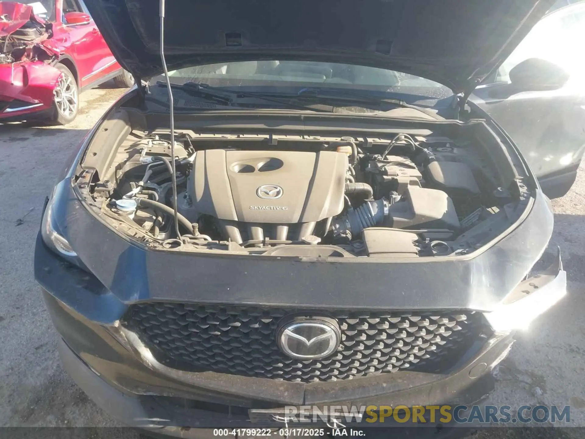 10 Photograph of a damaged car 3MVDMABL2MM239067 MAZDA CX-30 2021