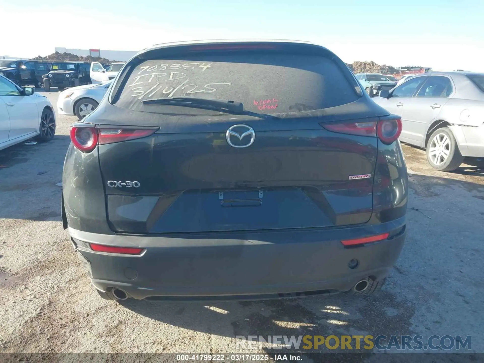 15 Photograph of a damaged car 3MVDMABL2MM239067 MAZDA CX-30 2021