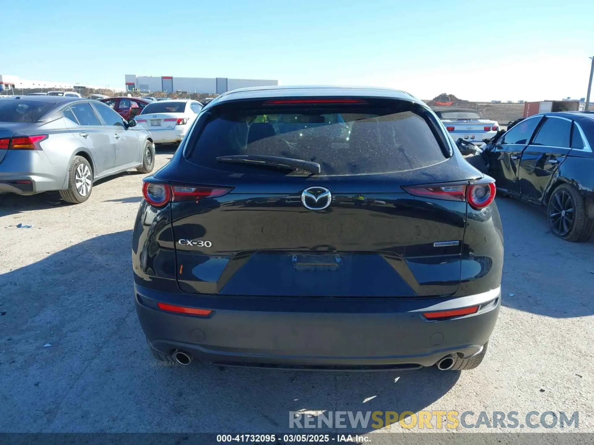16 Photograph of a damaged car 3MVDMABL2MM244740 MAZDA CX-30 2021