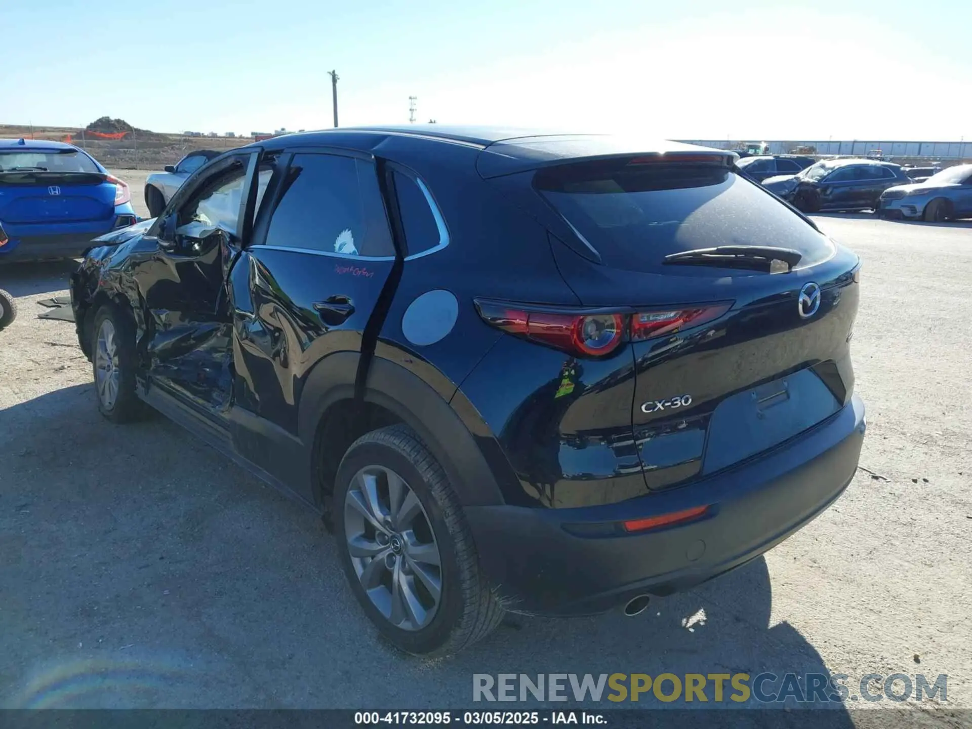 3 Photograph of a damaged car 3MVDMABL2MM244740 MAZDA CX-30 2021