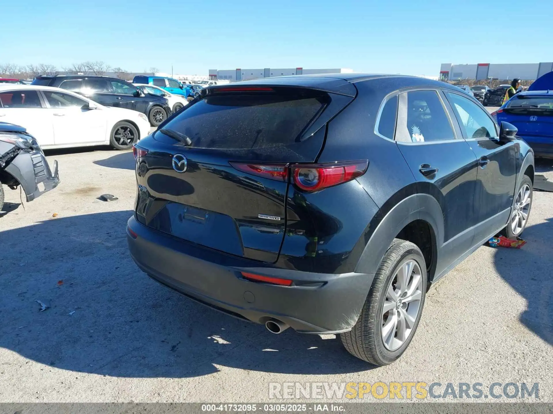 4 Photograph of a damaged car 3MVDMABL2MM244740 MAZDA CX-30 2021