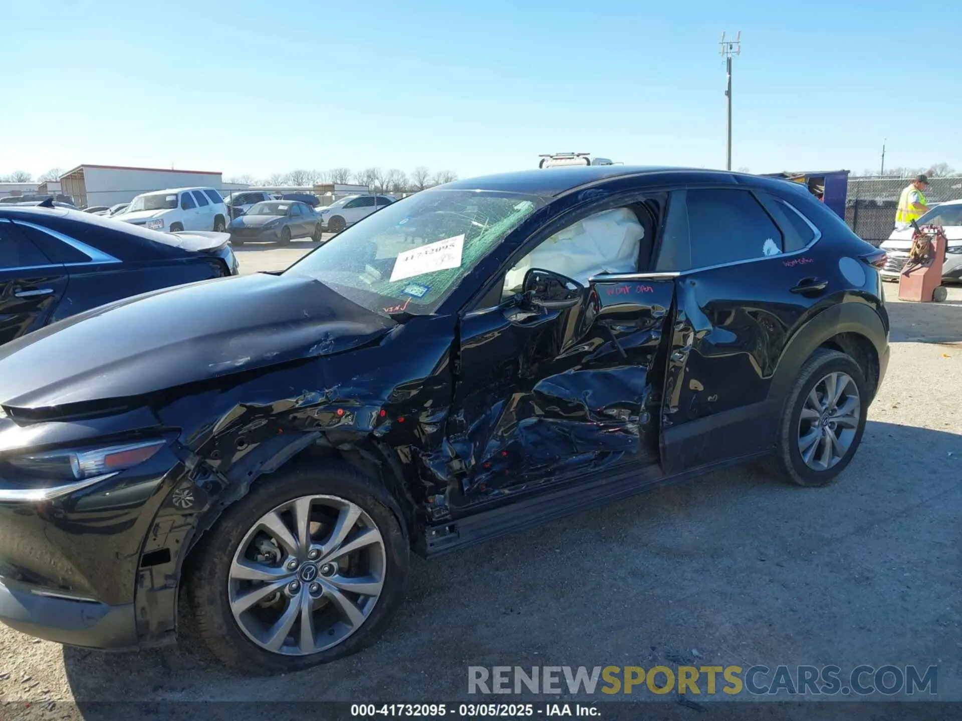 6 Photograph of a damaged car 3MVDMABL2MM244740 MAZDA CX-30 2021