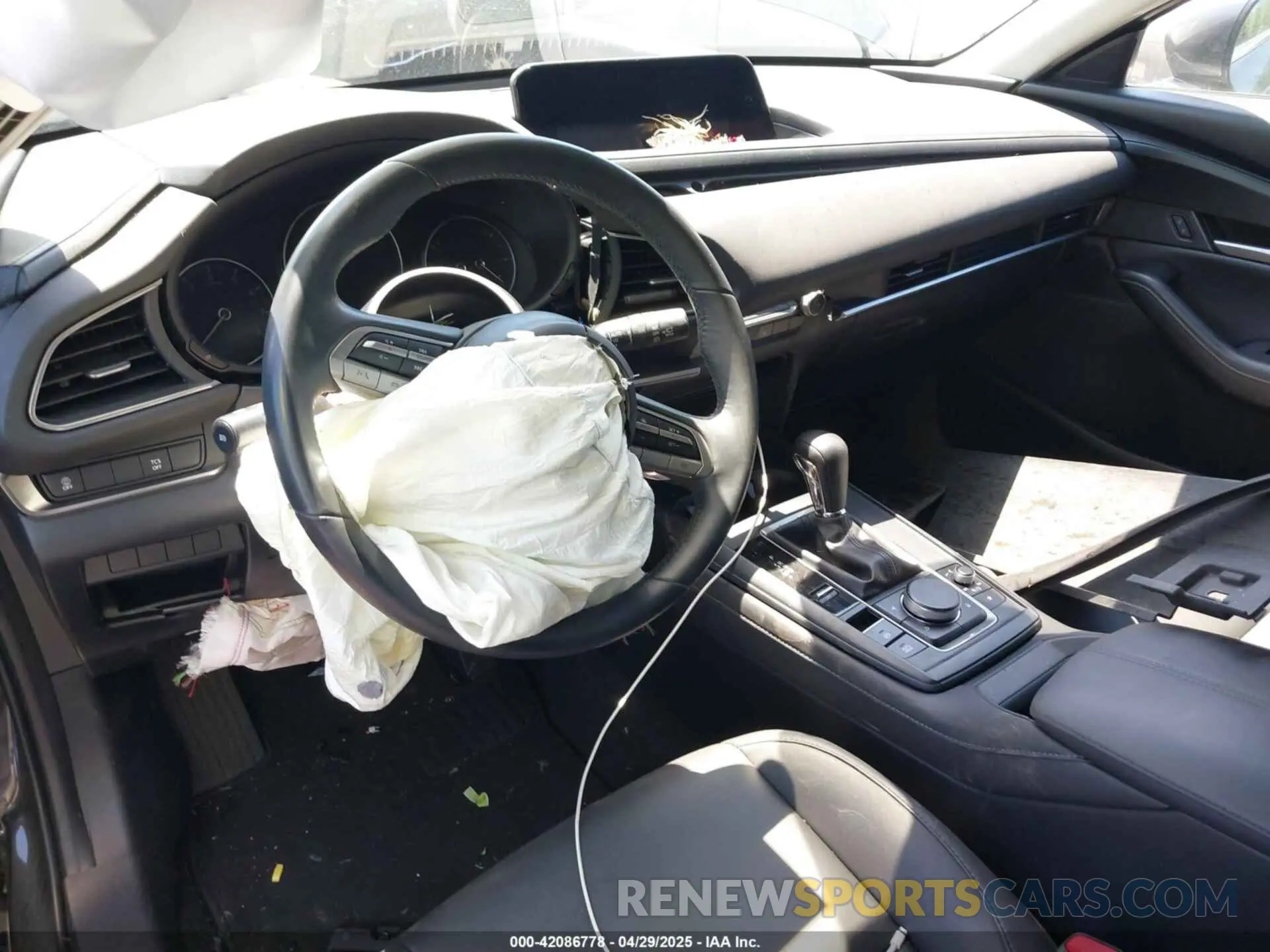 20 Photograph of a damaged car 3MVDMABL3MM233701 MAZDA CX-30 2021