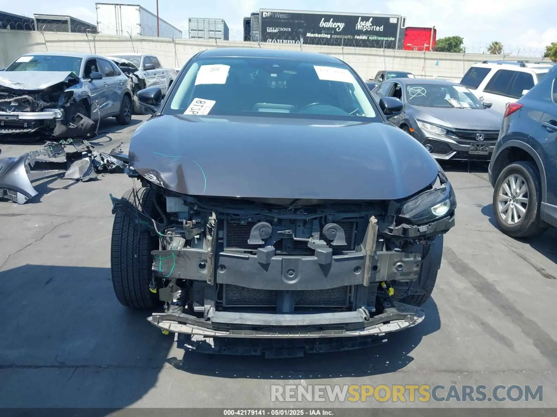 13 Photograph of a damaged car 3MVDMABL4MM205308 MAZDA CX-30 2021