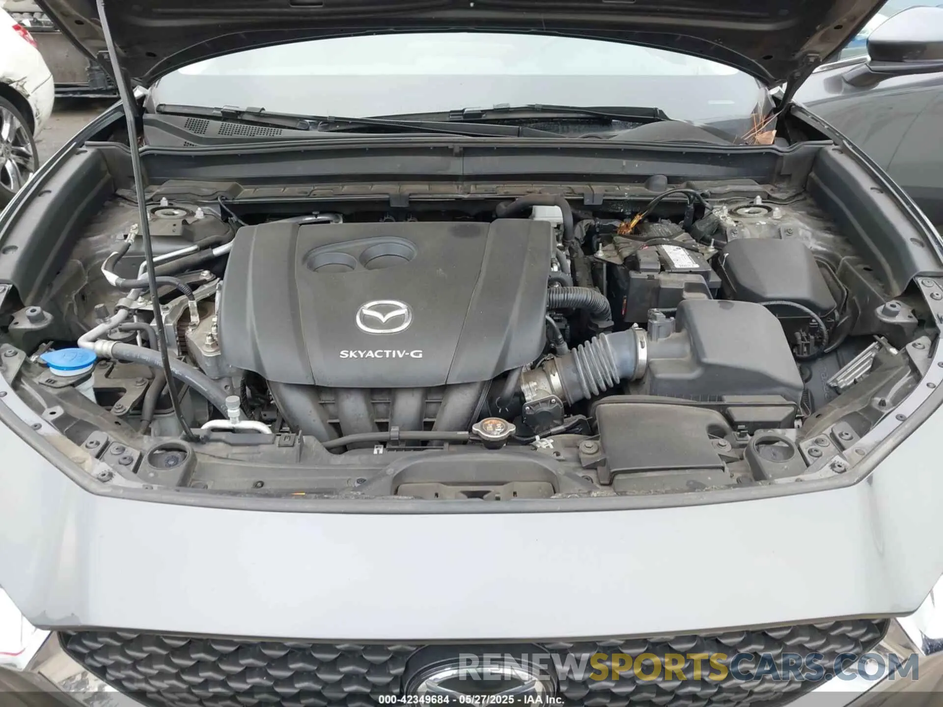 10 Photograph of a damaged car 3MVDMABL4MM220536 MAZDA CX-30 2021