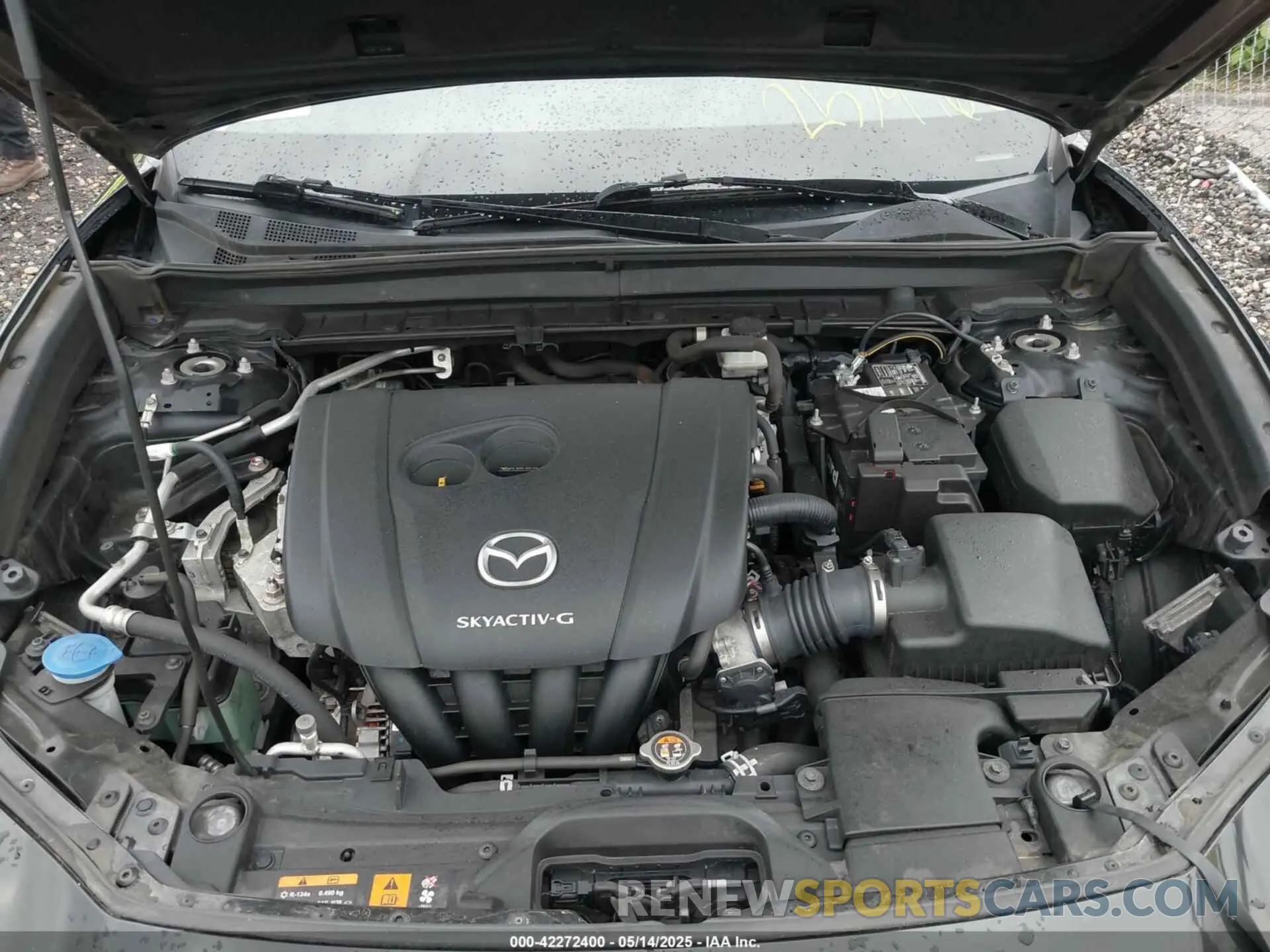 10 Photograph of a damaged car 3MVDMABL4MM233173 MAZDA CX-30 2021