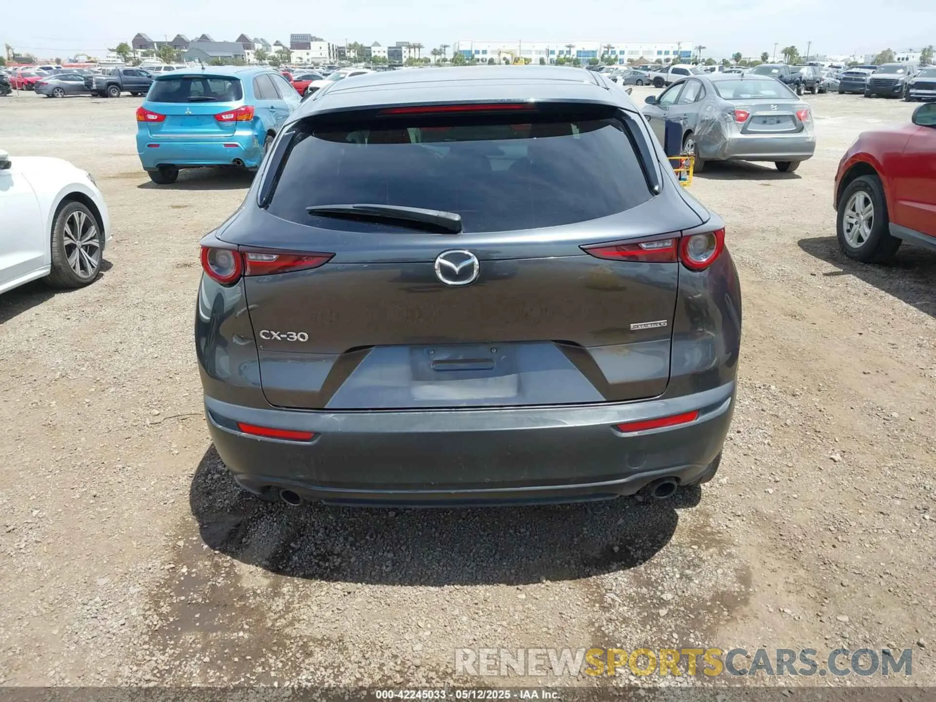 16 Photograph of a damaged car 3MVDMABL5MM210517 MAZDA CX-30 2021