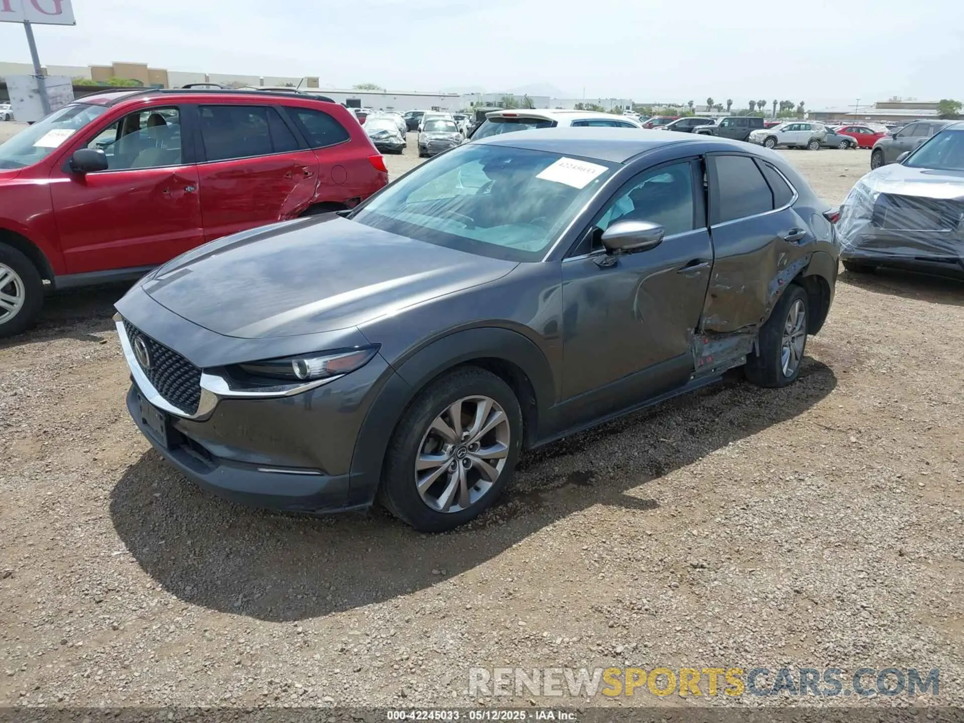 2 Photograph of a damaged car 3MVDMABL5MM210517 MAZDA CX-30 2021