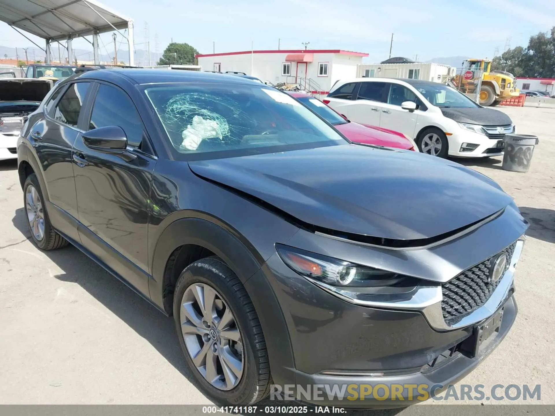 1 Photograph of a damaged car 3MVDMABL5MM217399 MAZDA CX-30 2021