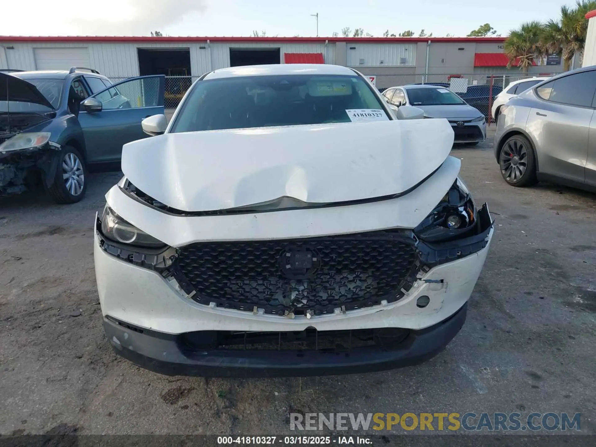 12 Photograph of a damaged car 3MVDMABL5MM273133 MAZDA CX-30 2021