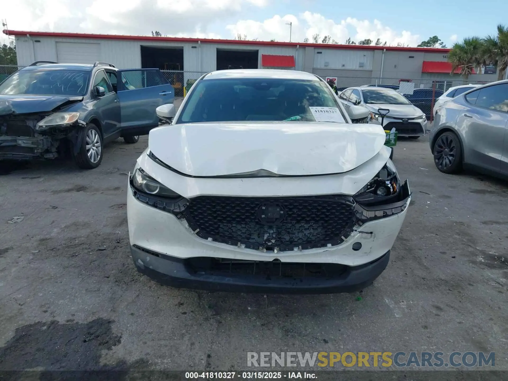 6 Photograph of a damaged car 3MVDMABL5MM273133 MAZDA CX-30 2021