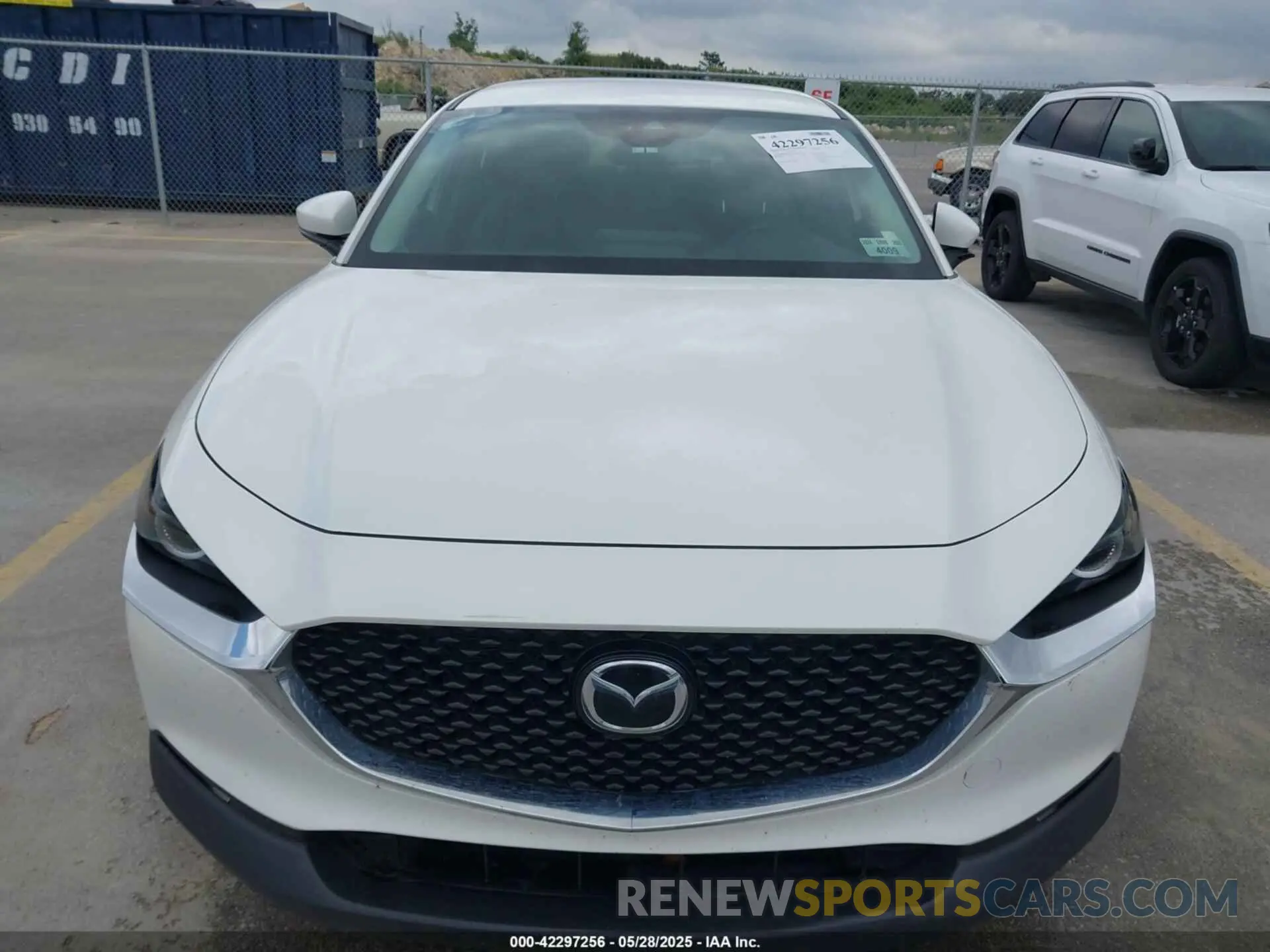 13 Photograph of a damaged car 3MVDMABL6MM309623 MAZDA CX-30 2021