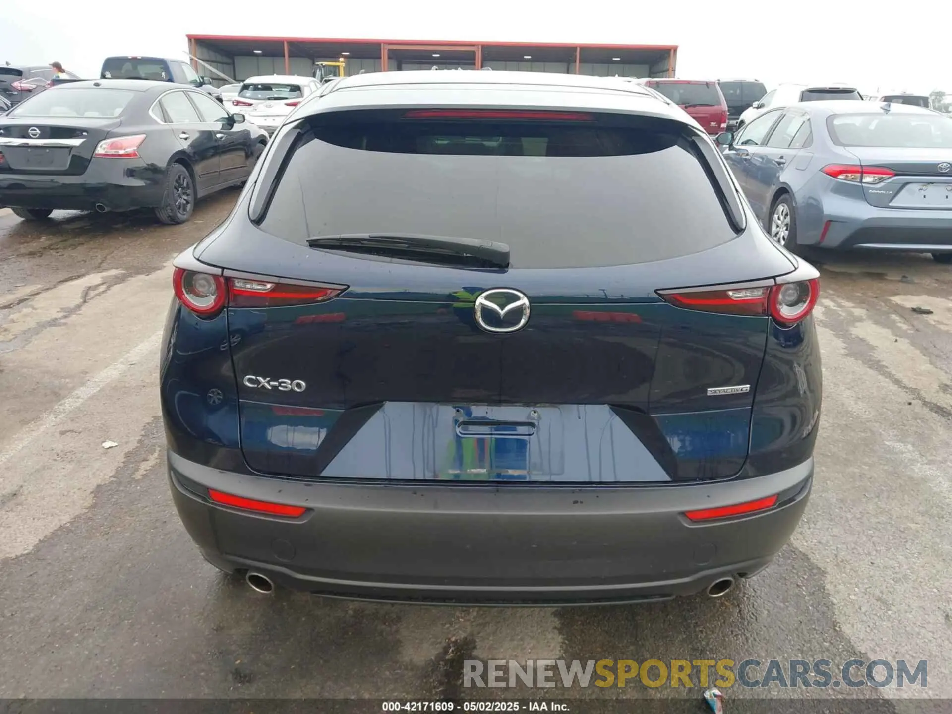 16 Photograph of a damaged car 3MVDMABL8MM209992 MAZDA CX-30 2021
