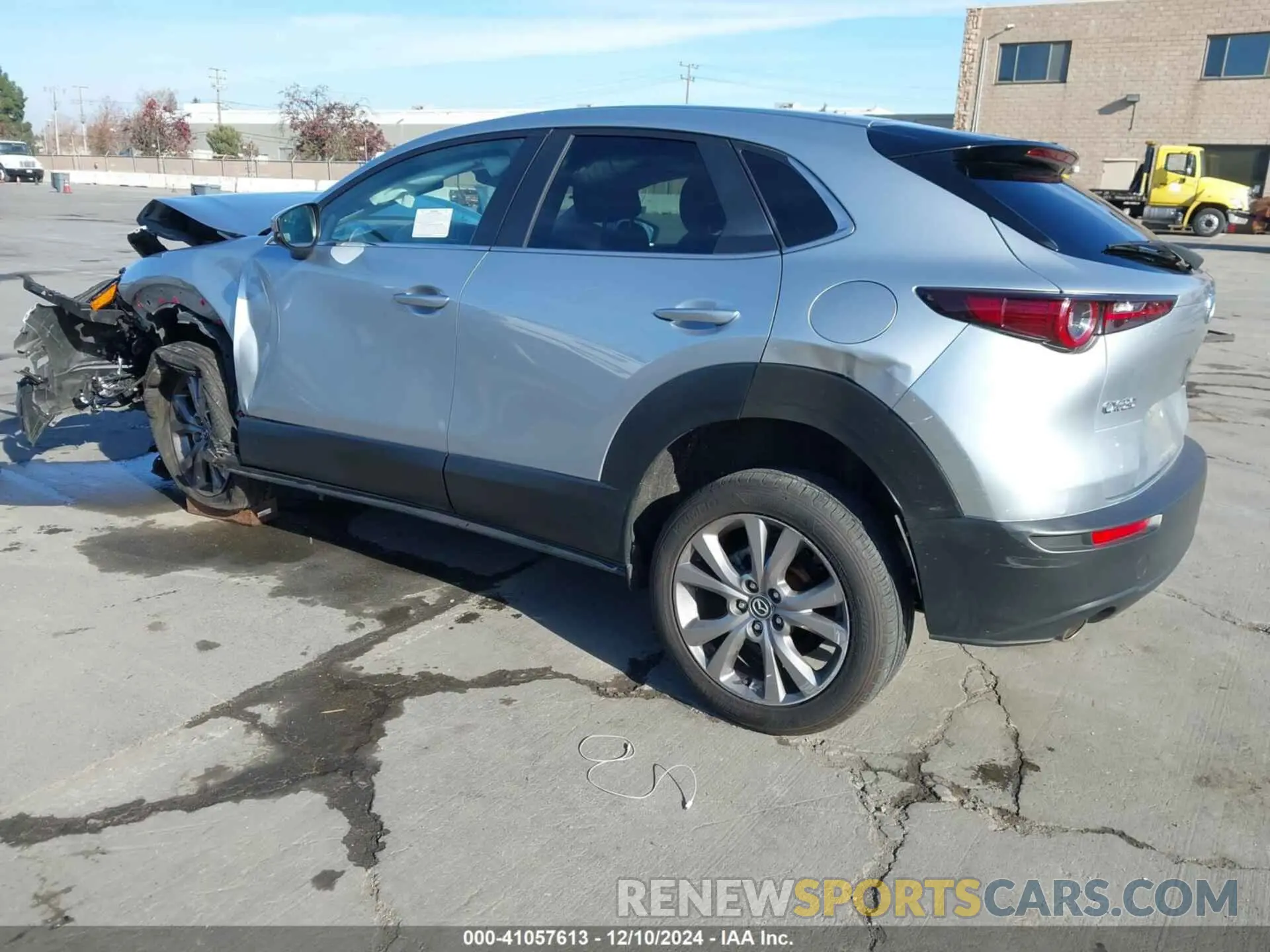 3 Photograph of a damaged car 3MVDMABL9MM256321 MAZDA CX-30 2021