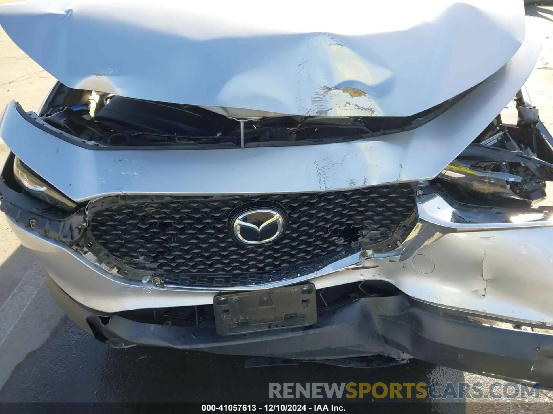 6 Photograph of a damaged car 3MVDMABL9MM256321 MAZDA CX-30 2021