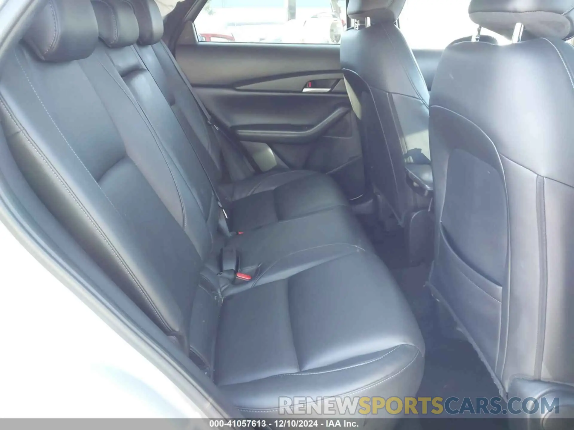 8 Photograph of a damaged car 3MVDMABL9MM256321 MAZDA CX-30 2021