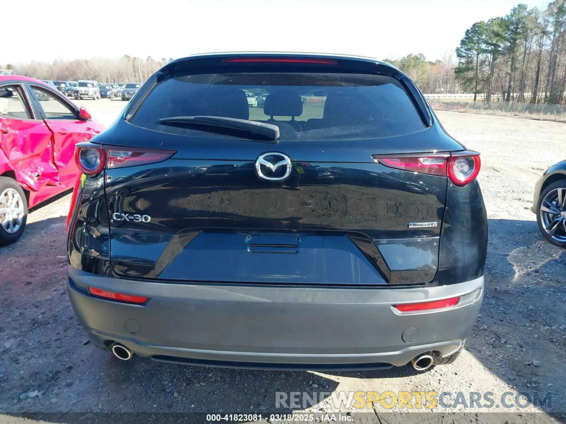 16 Photograph of a damaged car 3MVDMABLXMM254691 MAZDA CX-30 2021
