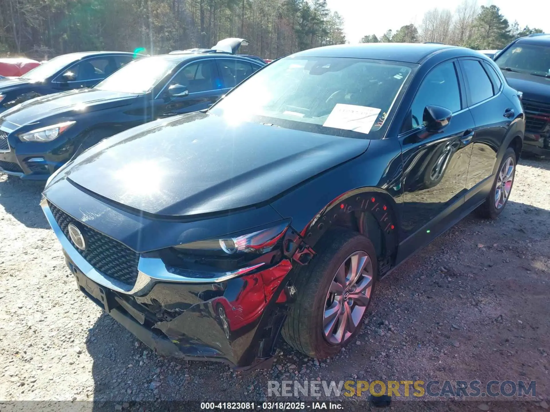 2 Photograph of a damaged car 3MVDMABLXMM254691 MAZDA CX-30 2021