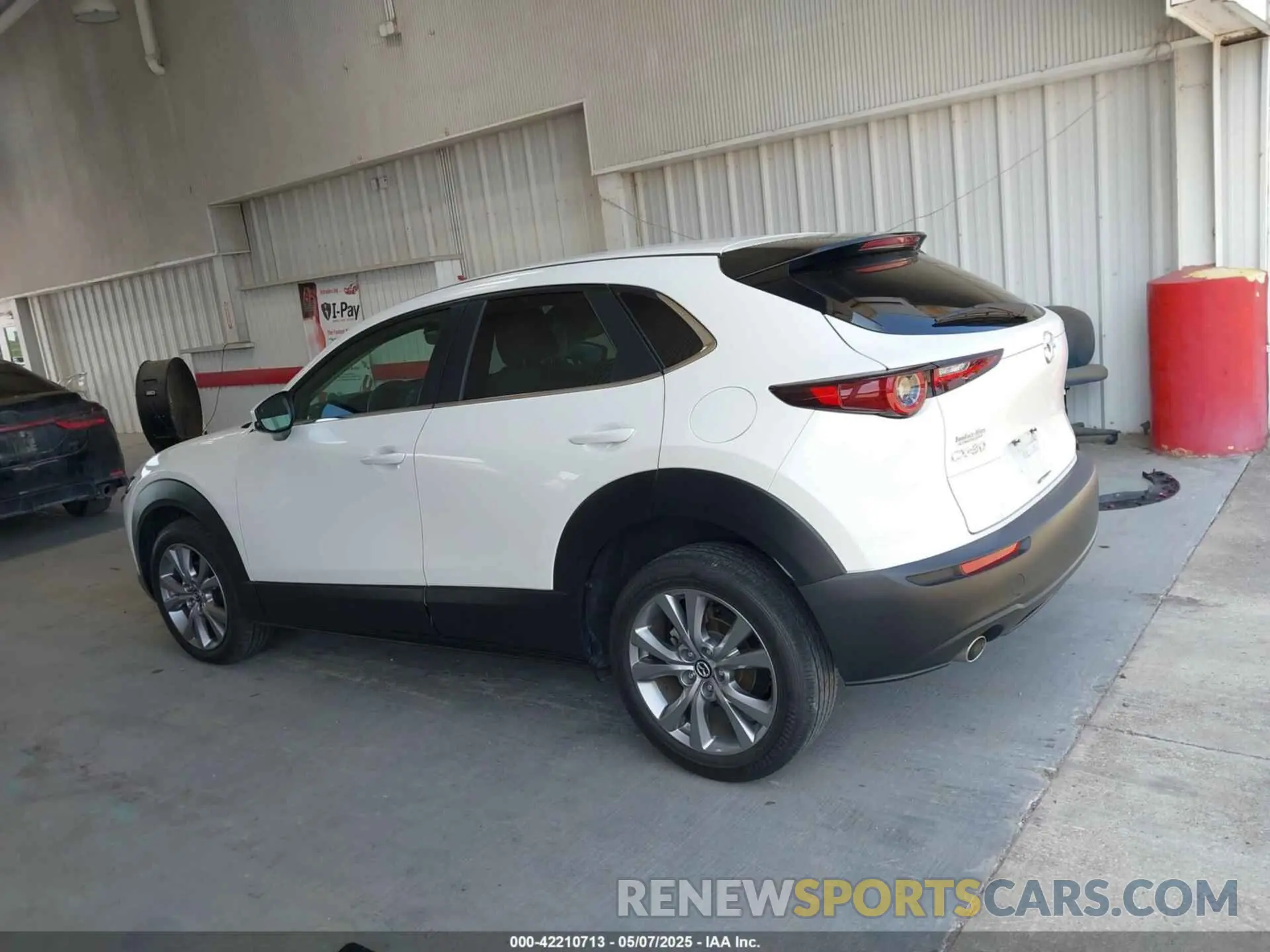 15 Photograph of a damaged car 3MVDMACL0MM228325 MAZDA CX-30 2021