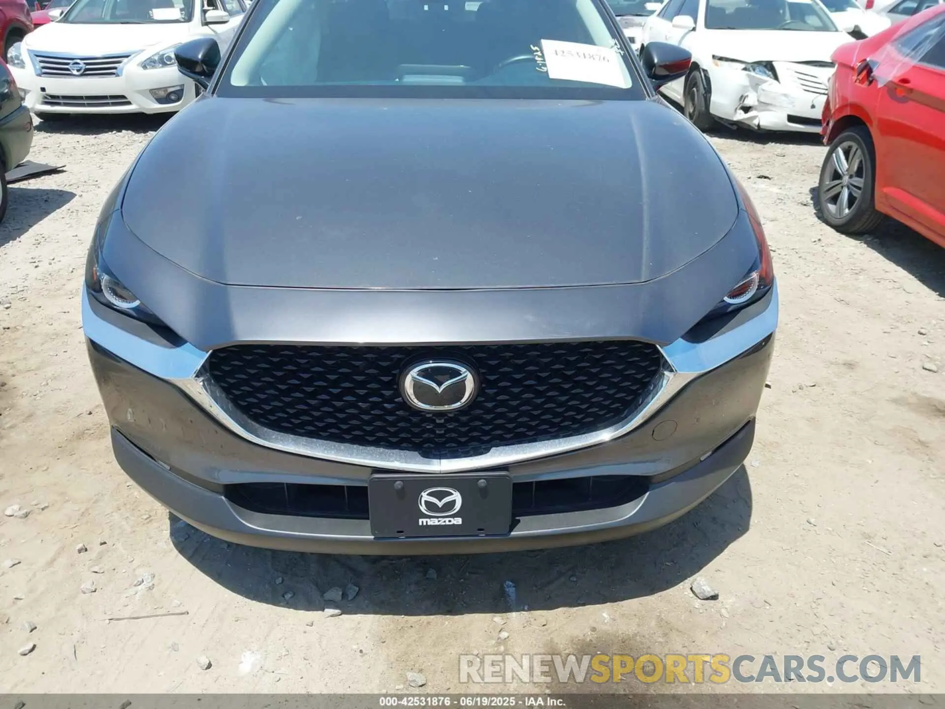 13 Photograph of a damaged car 3MVDMACL4MM213844 MAZDA CX-30 2021