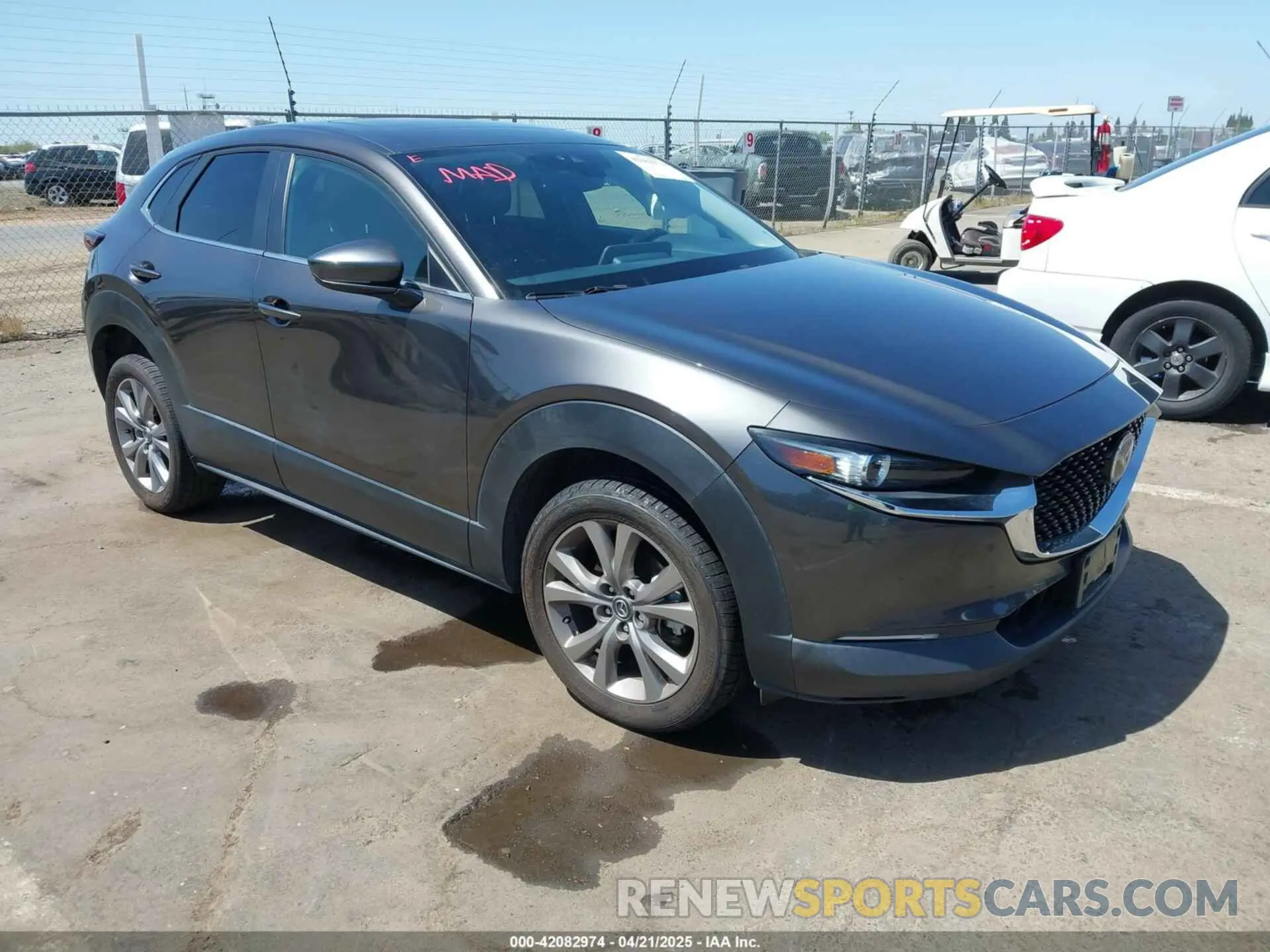 1 Photograph of a damaged car 3MVDMACL6MM216776 MAZDA CX-30 2021