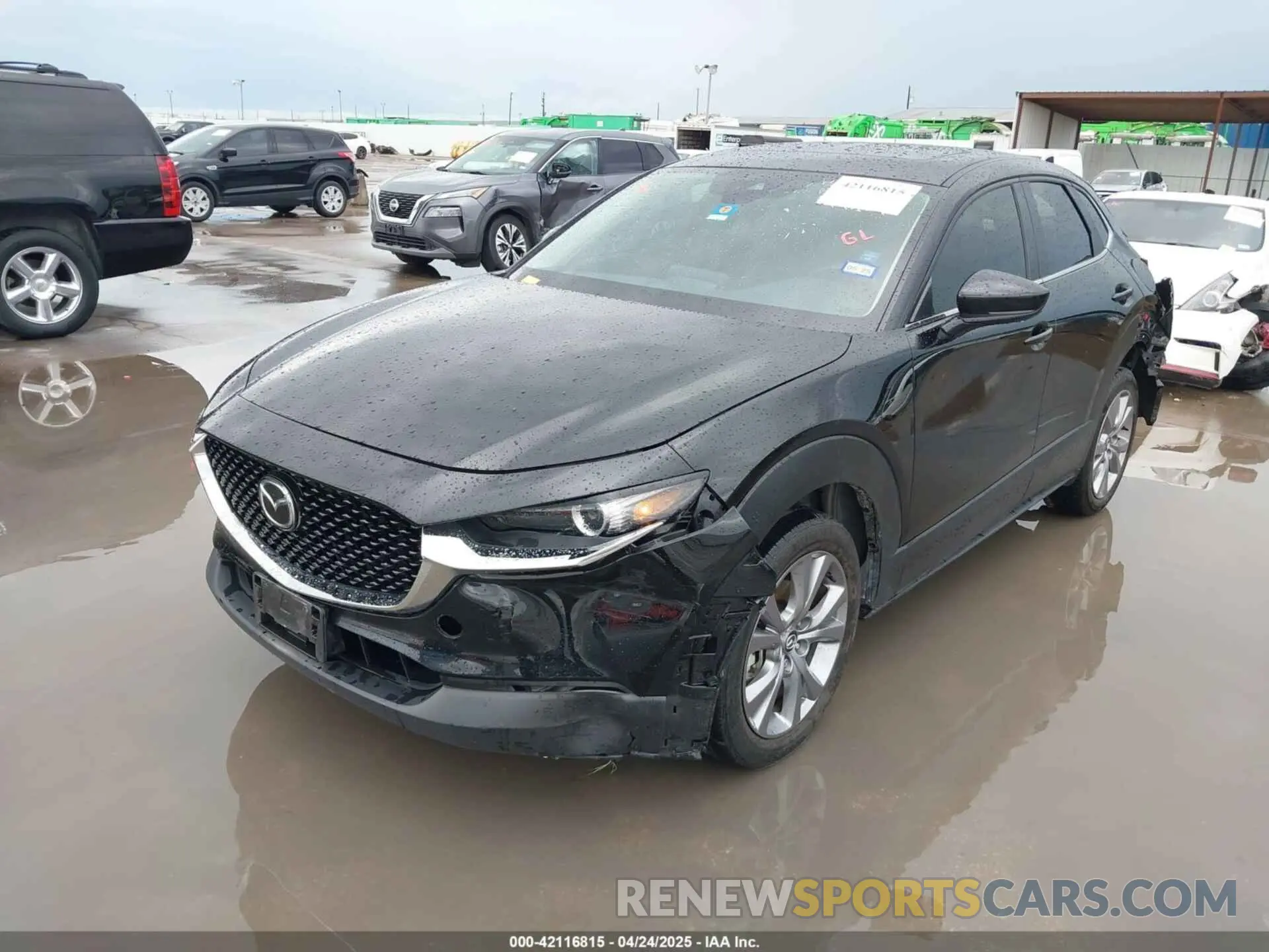 2 Photograph of a damaged car 3MVDMACL9MM227500 MAZDA CX-30 2021