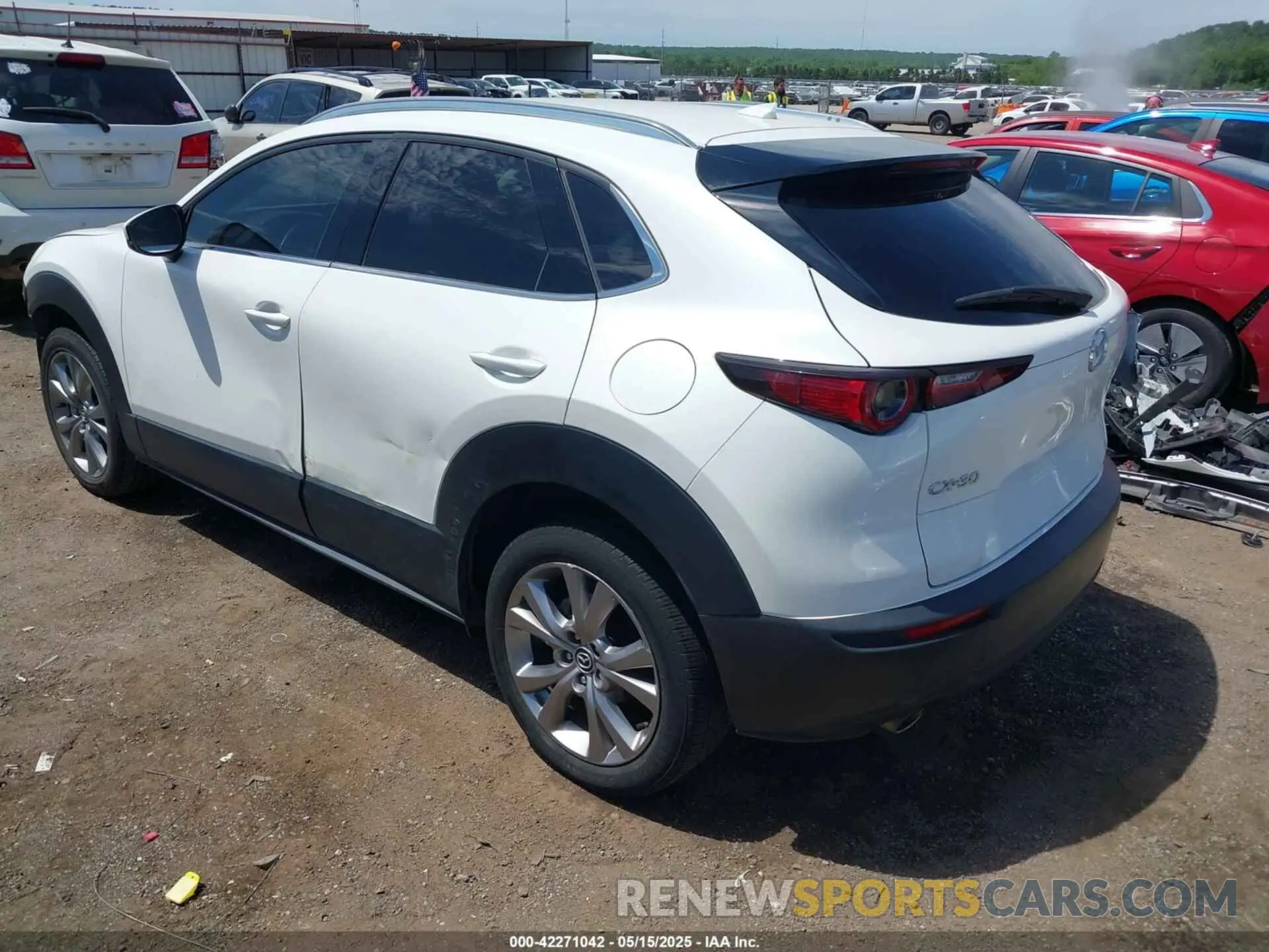 3 Photograph of a damaged car 3MVDMADLXMM315664 MAZDA CX-30 2021