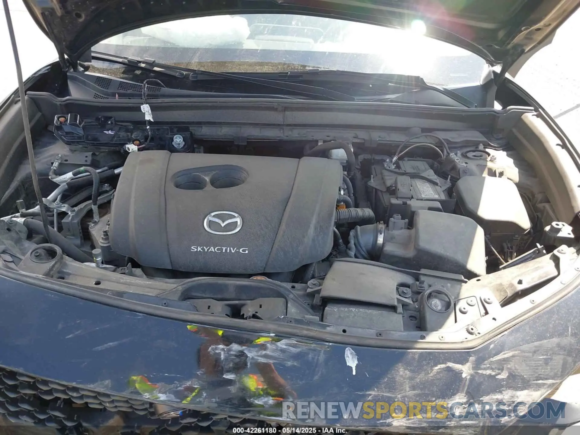 10 Photograph of a damaged car 3MVDMBAL0MM254030 MAZDA CX-30 2021