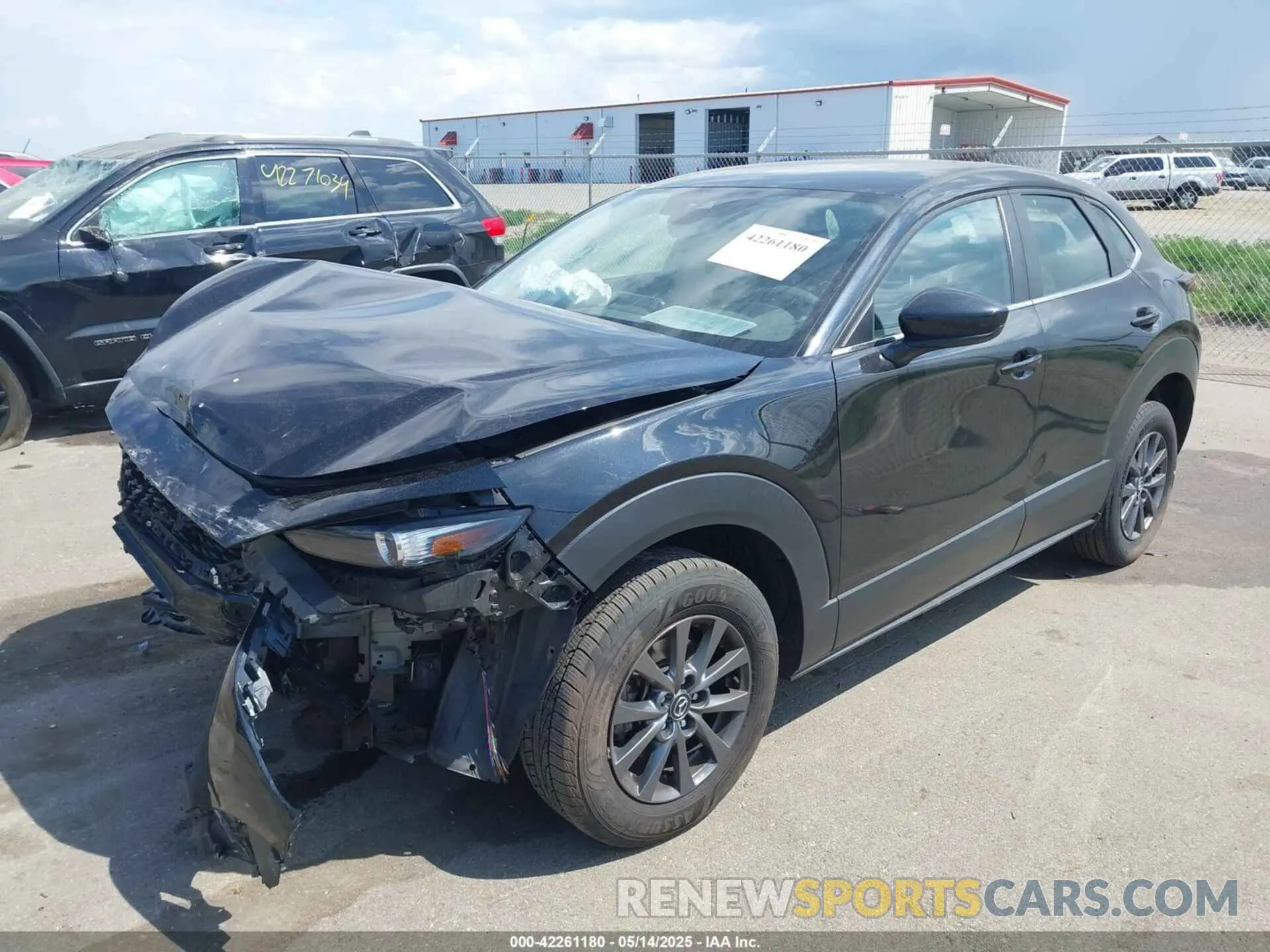 2 Photograph of a damaged car 3MVDMBAL0MM254030 MAZDA CX-30 2021