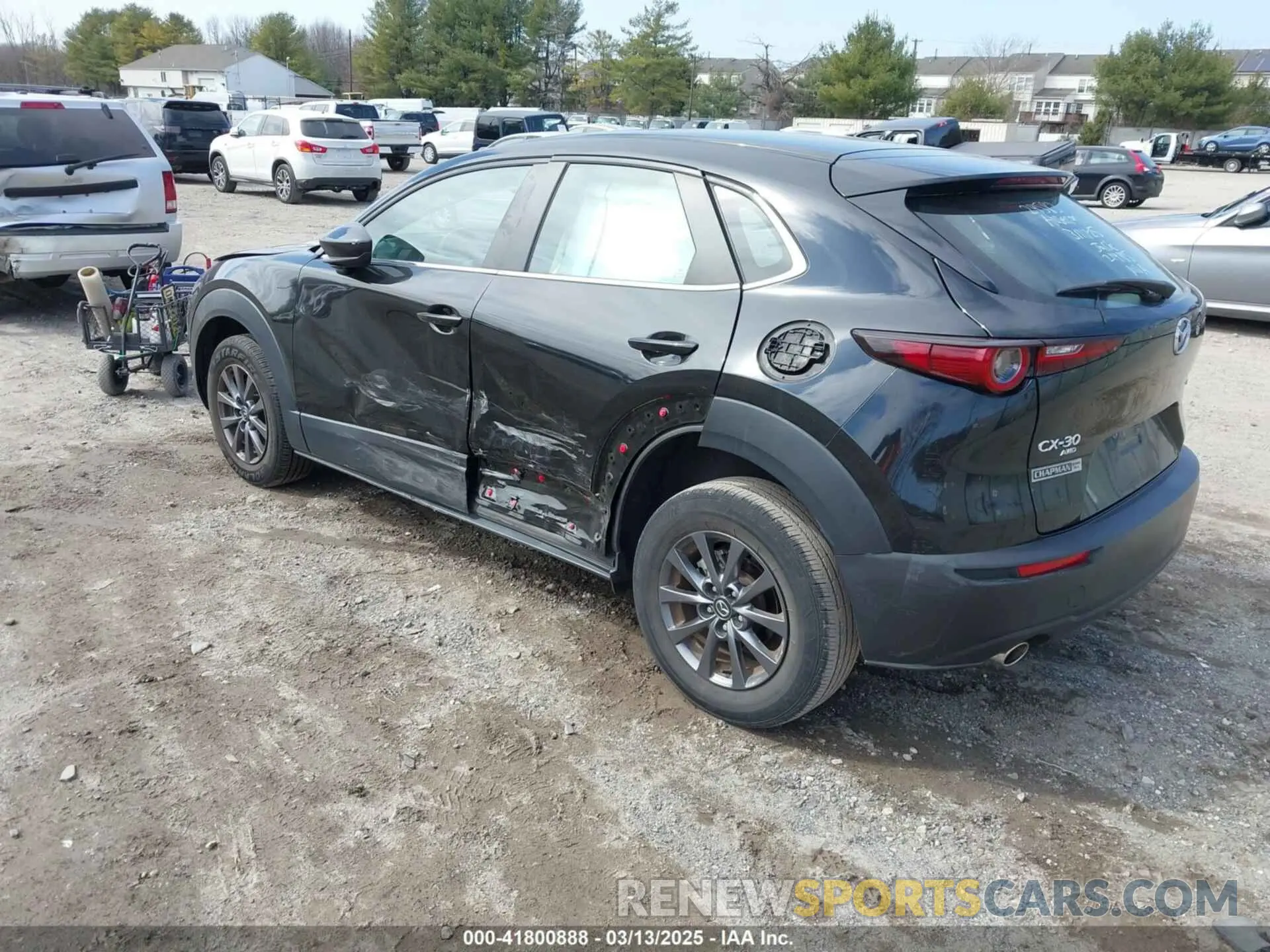 3 Photograph of a damaged car 3MVDMBAL5MM214185 MAZDA CX-30 2021