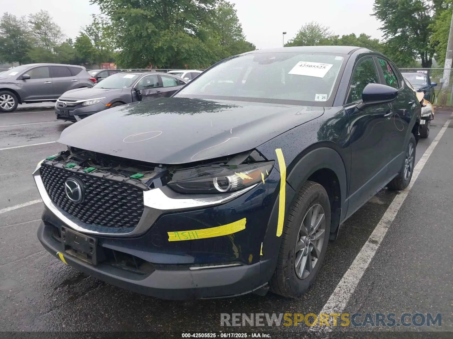 2 Photograph of a damaged car 3MVDMBAL5MM254086 MAZDA CX-30 2021
