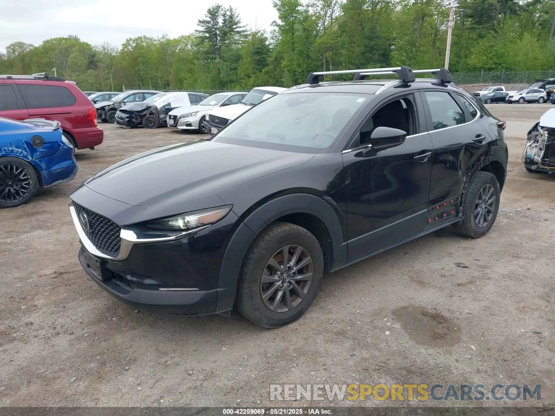 2 Photograph of a damaged car 3MVDMBAL6MM216396 MAZDA CX-30 2021