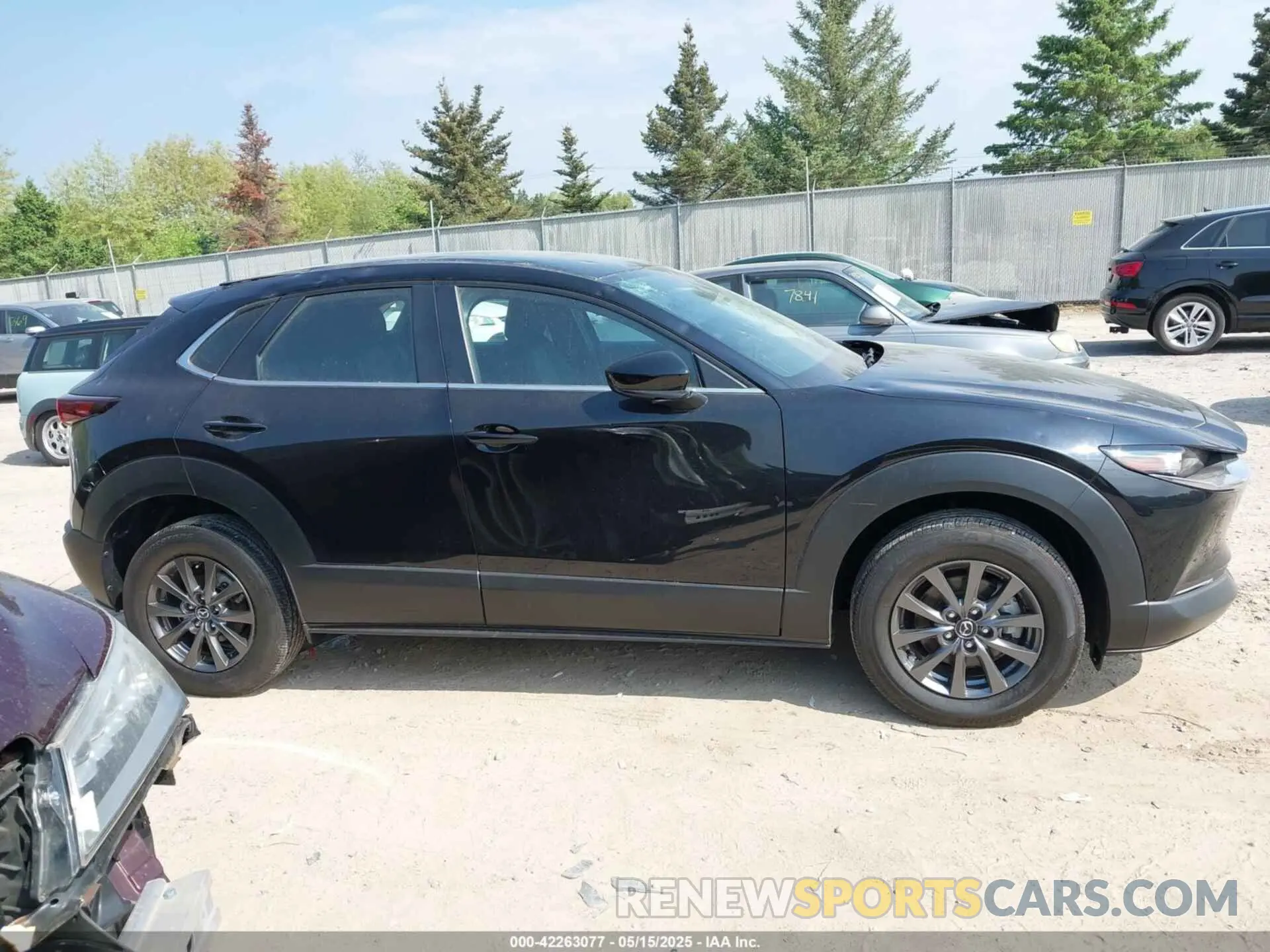 13 Photograph of a damaged car 3MVDMBAL6MM264948 MAZDA CX-30 2021
