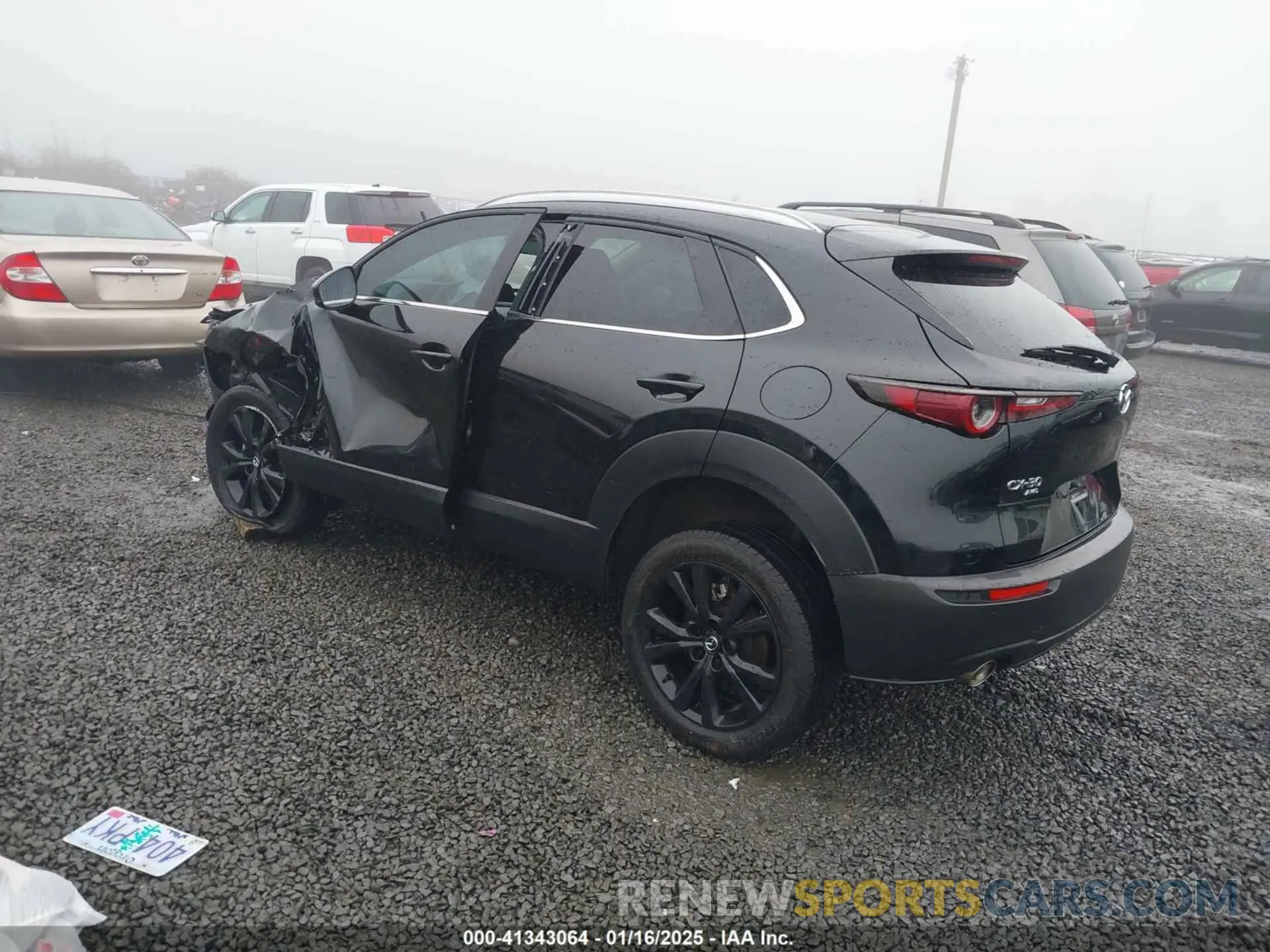 3 Photograph of a damaged car 3MVDMBAY8MM264428 MAZDA CX-30 2021